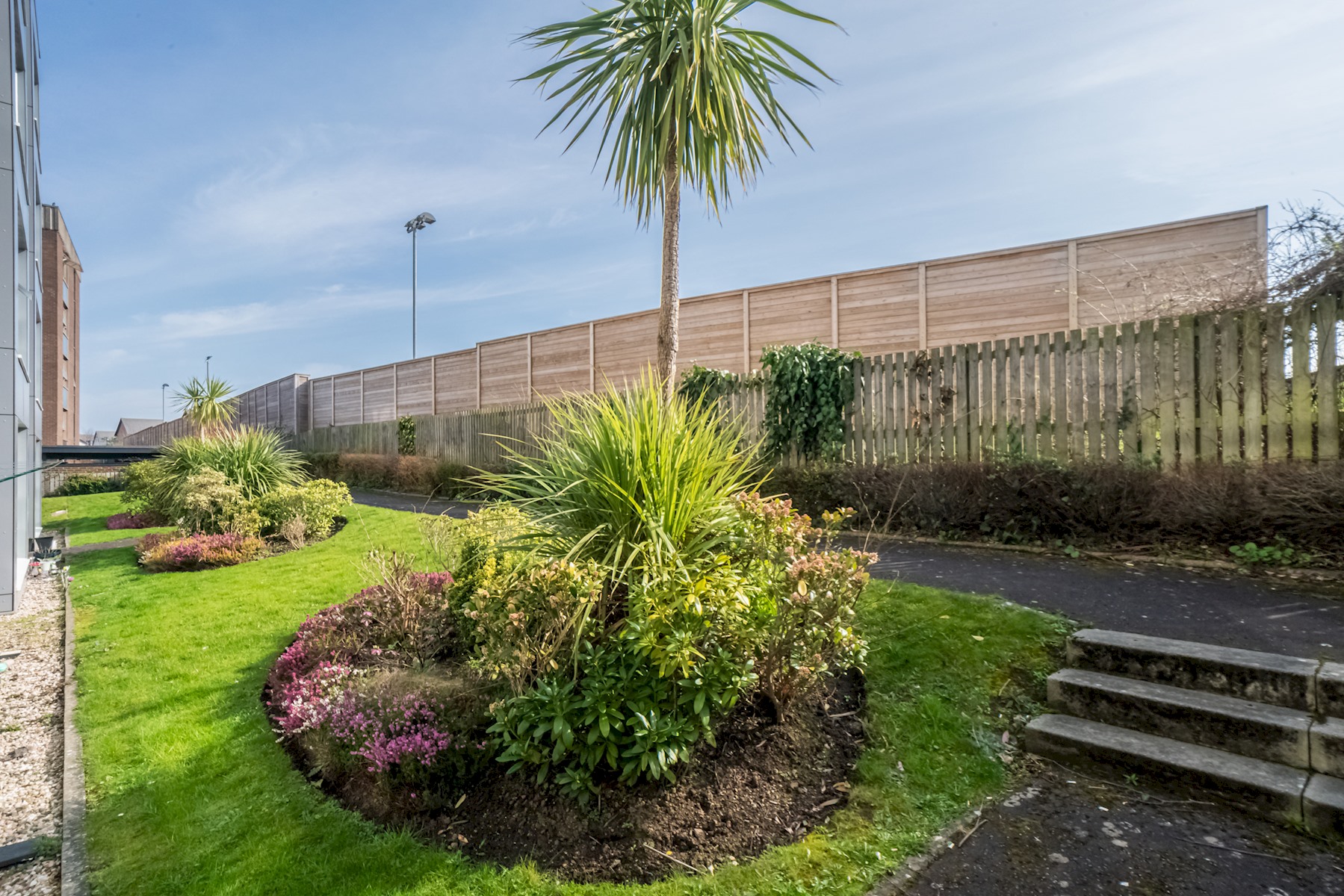 Bright Top Floor Haven | Modern 2BR in Edinburgh - Pass the Keys in Flat 7, 86 Chesser Crescent EH14 1SE - Property image 43 - VivreStays