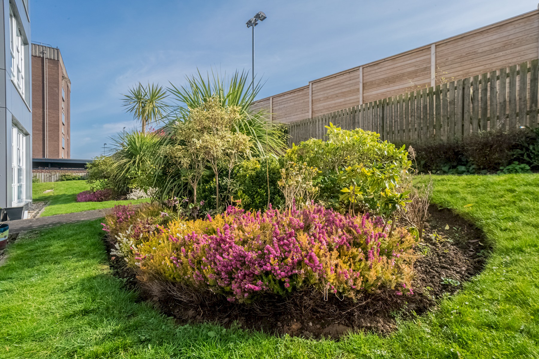 Bright Top Floor Haven | Modern 2BR in Edinburgh - Pass the Keys in Flat 7, 86 Chesser Crescent EH14 1SE - Property image 32 - VivreStays