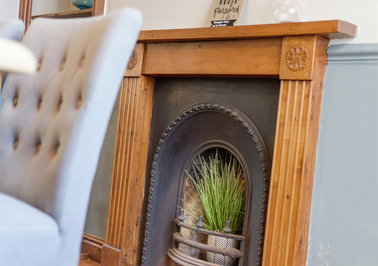 Beautiful Haxby Cottage - Close to Historic York - Pass the Keys in 102 The Village YO32 2JJ - Property image 16 - VivreStays