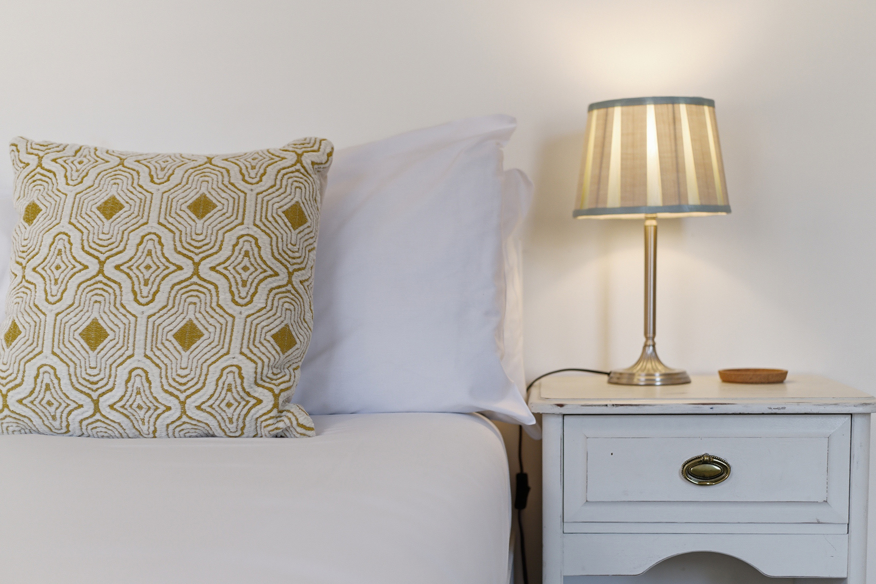 View Central York Apartment with Free Parking & WiFi - Pass the Keys in Flat 2, The Old Fruit Warehouse, Penleys Grove St, YO31 7PN Central York Apartment with Free Parking & WiFi - Pass the Keys in Flat 2, The Old Fruit Warehouse, Penleys Grove St, YO31 7PN - Property image 22 - VivreStays