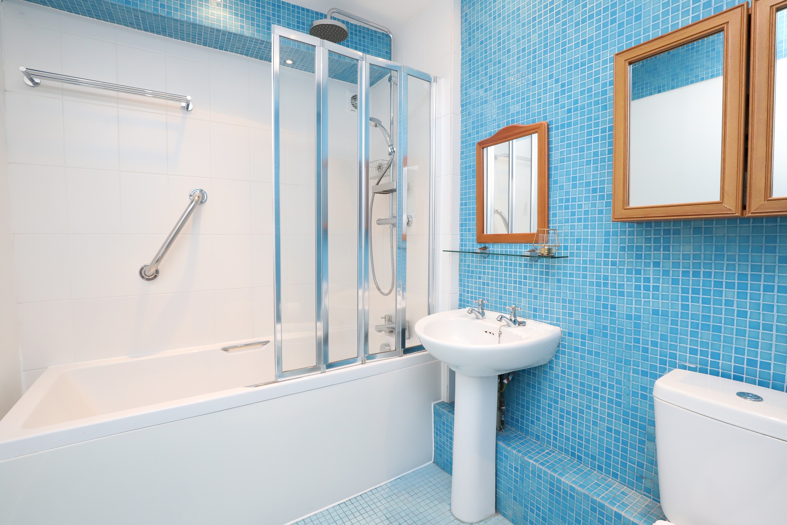 Dreamy Riverside Island Apartment - Central Oxford - Pass the Keys in Flat 5, 1, Folly Bridge OX1 4JU - Property image 7 - VivreStays