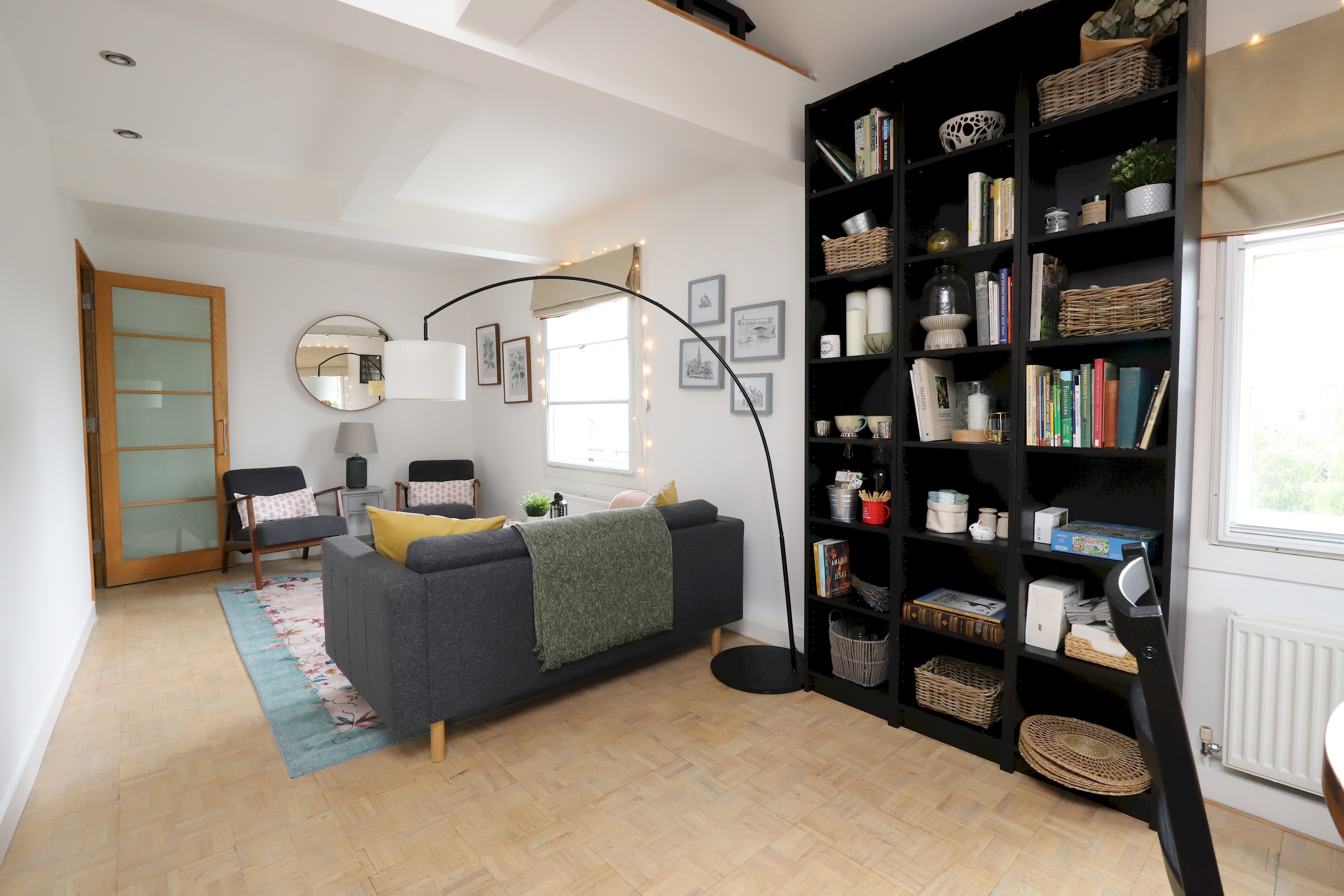 Dreamy Riverside Island Apartment - Central Oxford - Pass the Keys in Flat 5, 1, Folly Bridge OX1 4JU - Property image 3 - VivreStays
