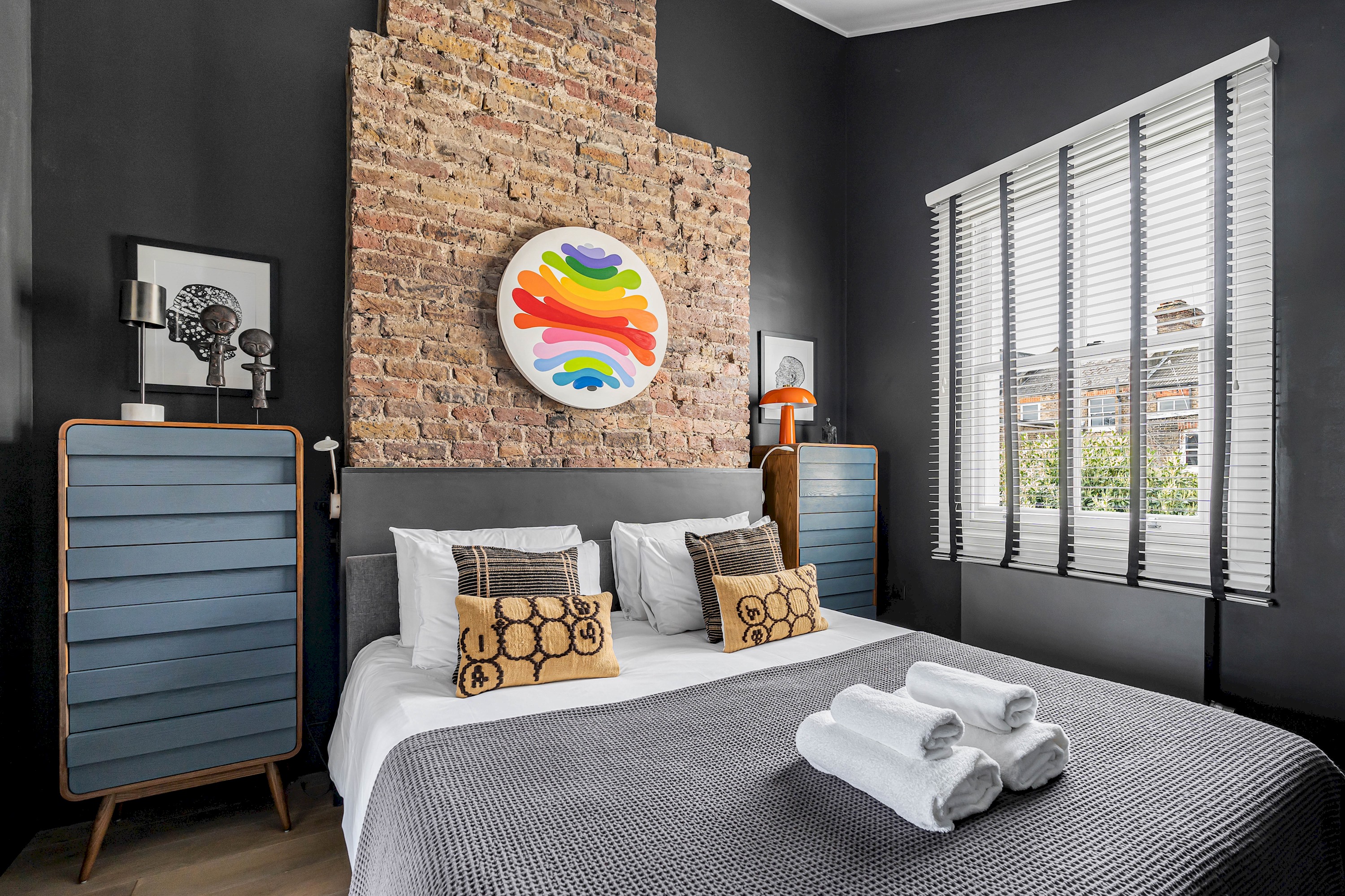 Stylish and modern terrace flat in Queen’s Park - Pass the Keys in 118B Ashmore Road, W9 3DQ - Property image 5 - VivreStays