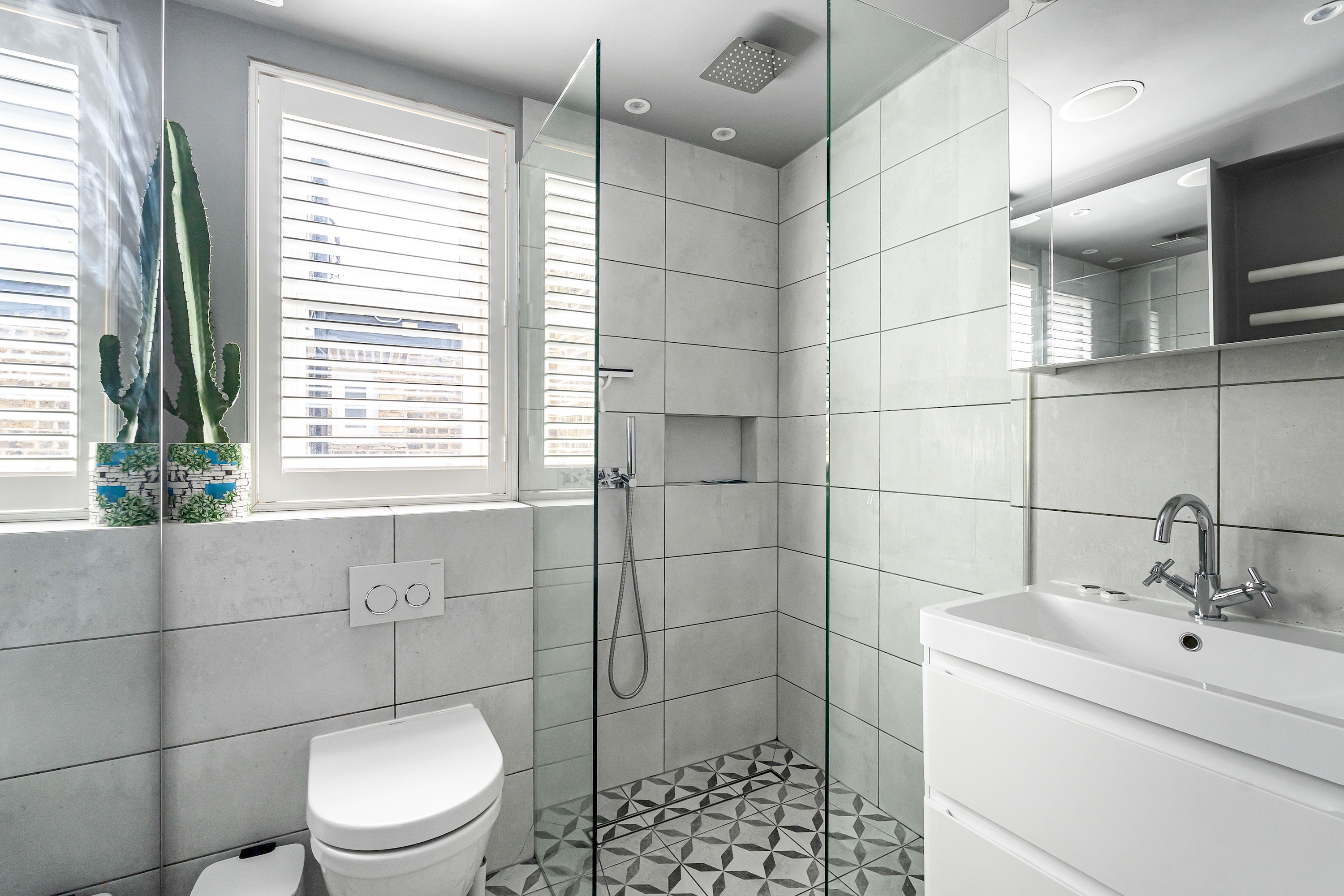 Stylish and modern terrace flat in Queen’s Park - Pass the Keys in 118B Ashmore Road, W9 3DQ - Property image 8 - VivreStays