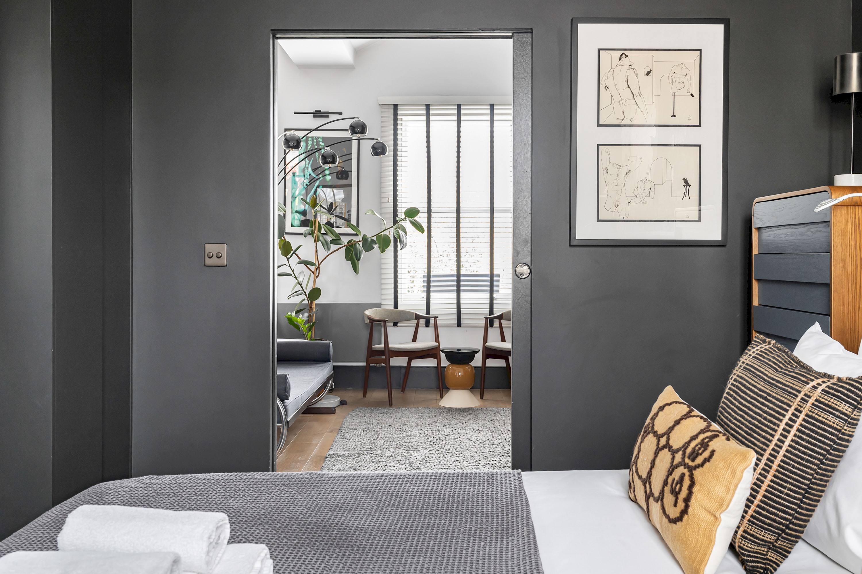 Stylish and modern terrace flat in Queen’s Park - Pass the Keys in 118B Ashmore Road, W9 3DQ - Property image 15 - VivreStays