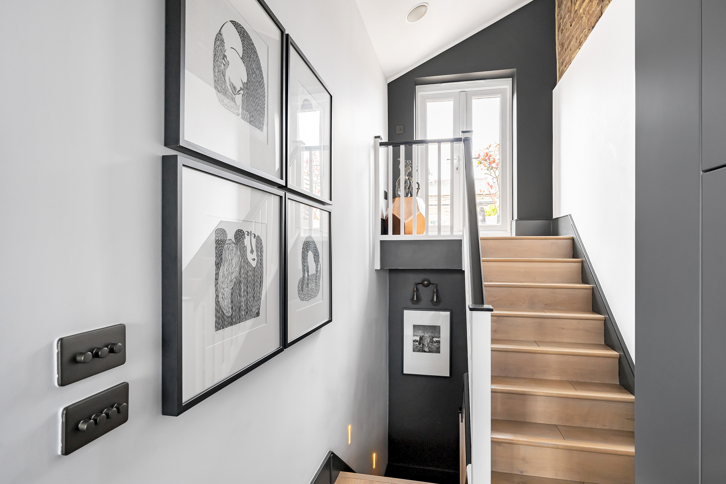 Stylish and modern terrace flat in Queen’s Park - Pass the Keys in 118B Ashmore Road, W9 3DQ - Property image 16 - VivreStays