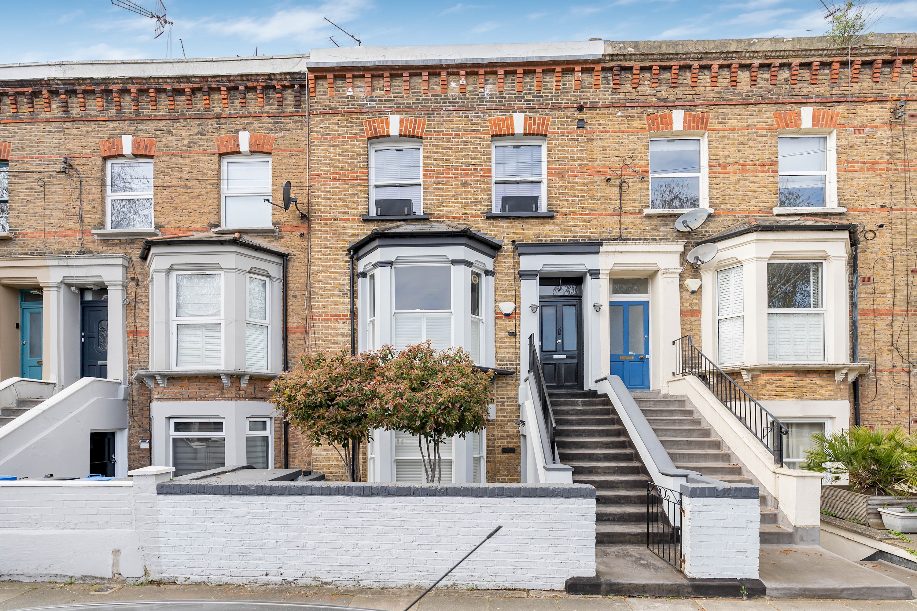 Stylish and modern terrace flat in Queen’s Park - Pass the Keys in 118B Ashmore Road, W9 3DQ - Property image 30 - VivreStays