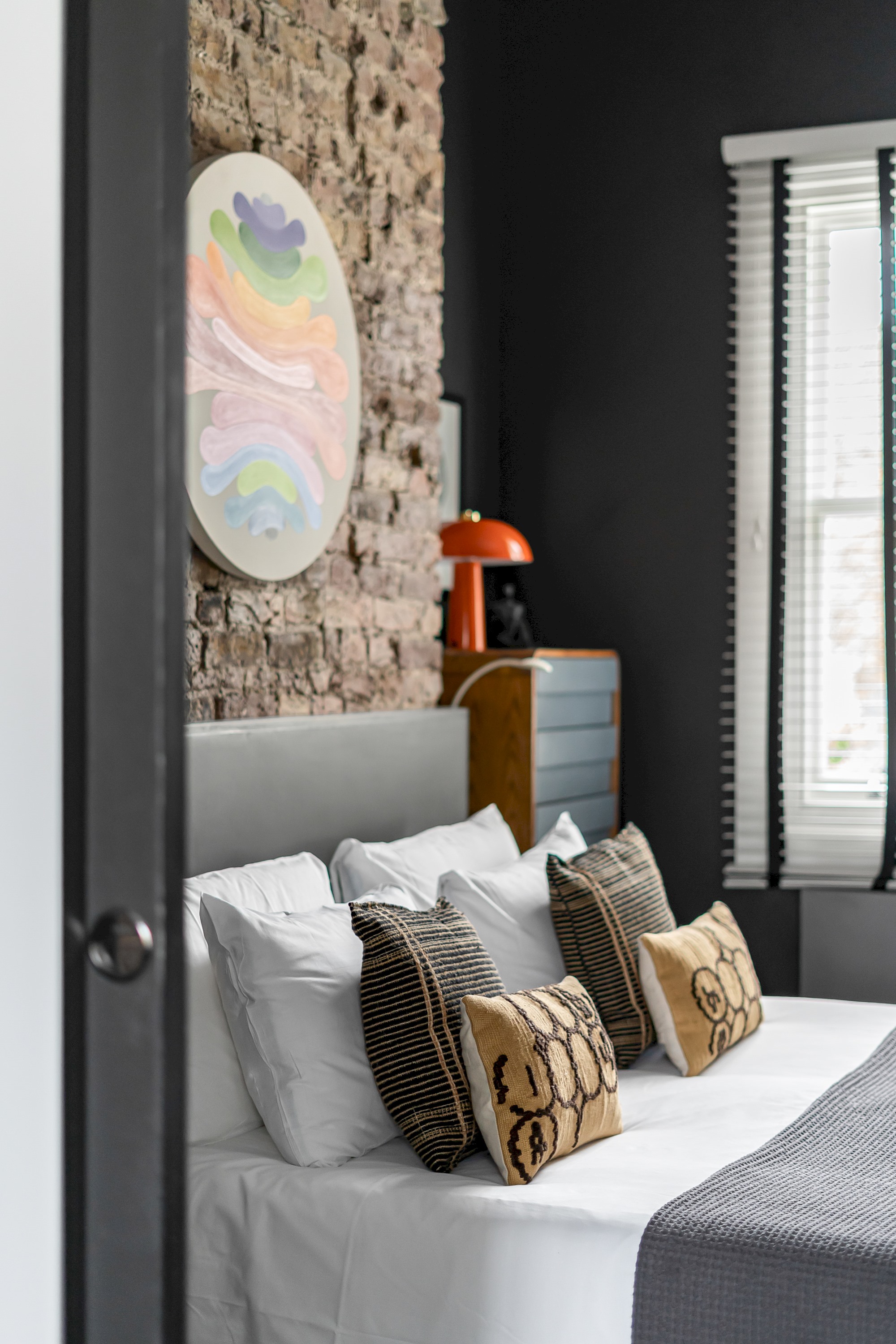 Stylish and modern terrace flat in Queen’s Park - Pass the Keys in 118B Ashmore Road, W9 3DQ - Property image 33 - VivreStays