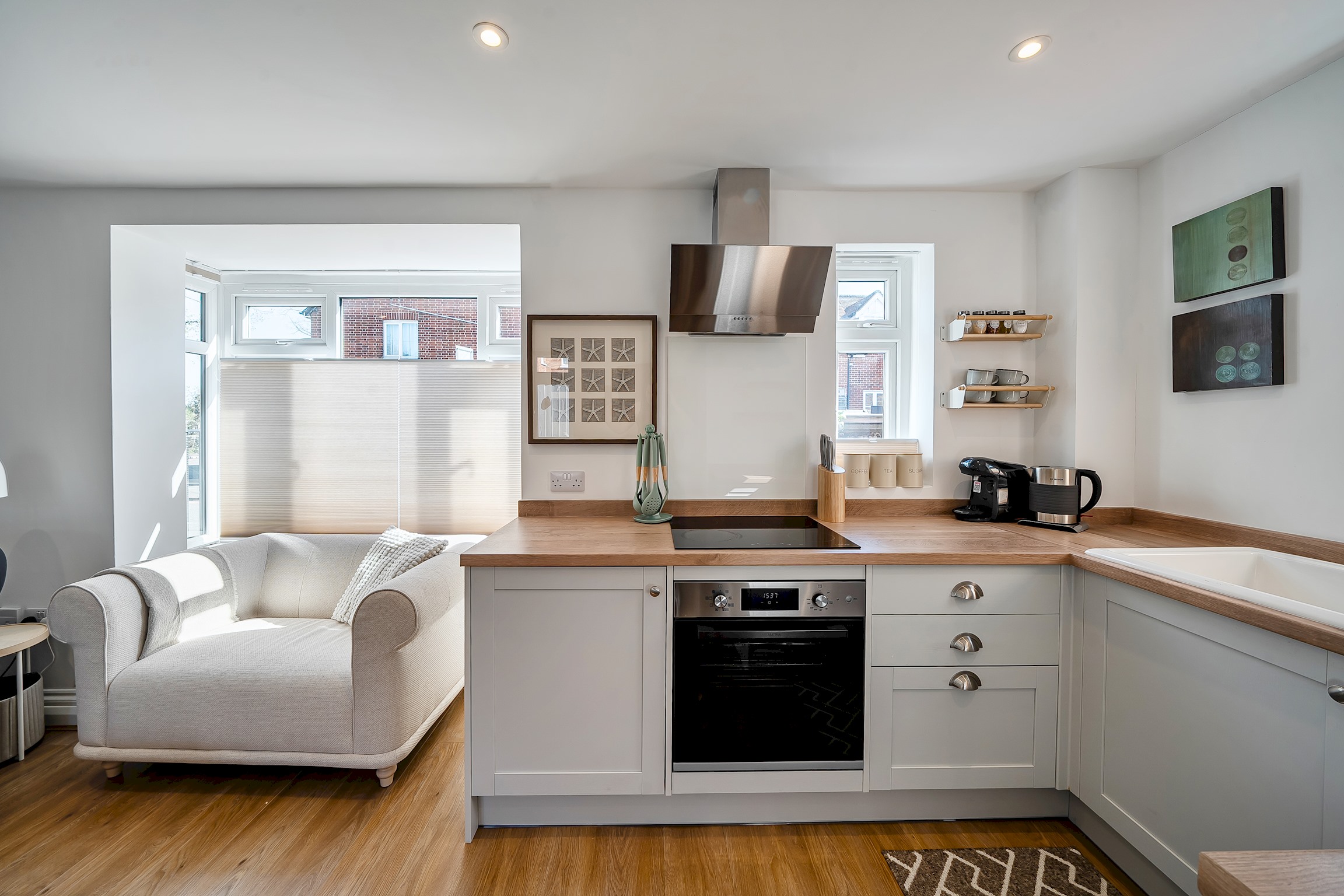Modern 2 Bed Apartment - Central Oxford - Pass the Keys in 268 Abingdon Road, Flat 3 OX1 4TA - Property image 9 - VivreStays