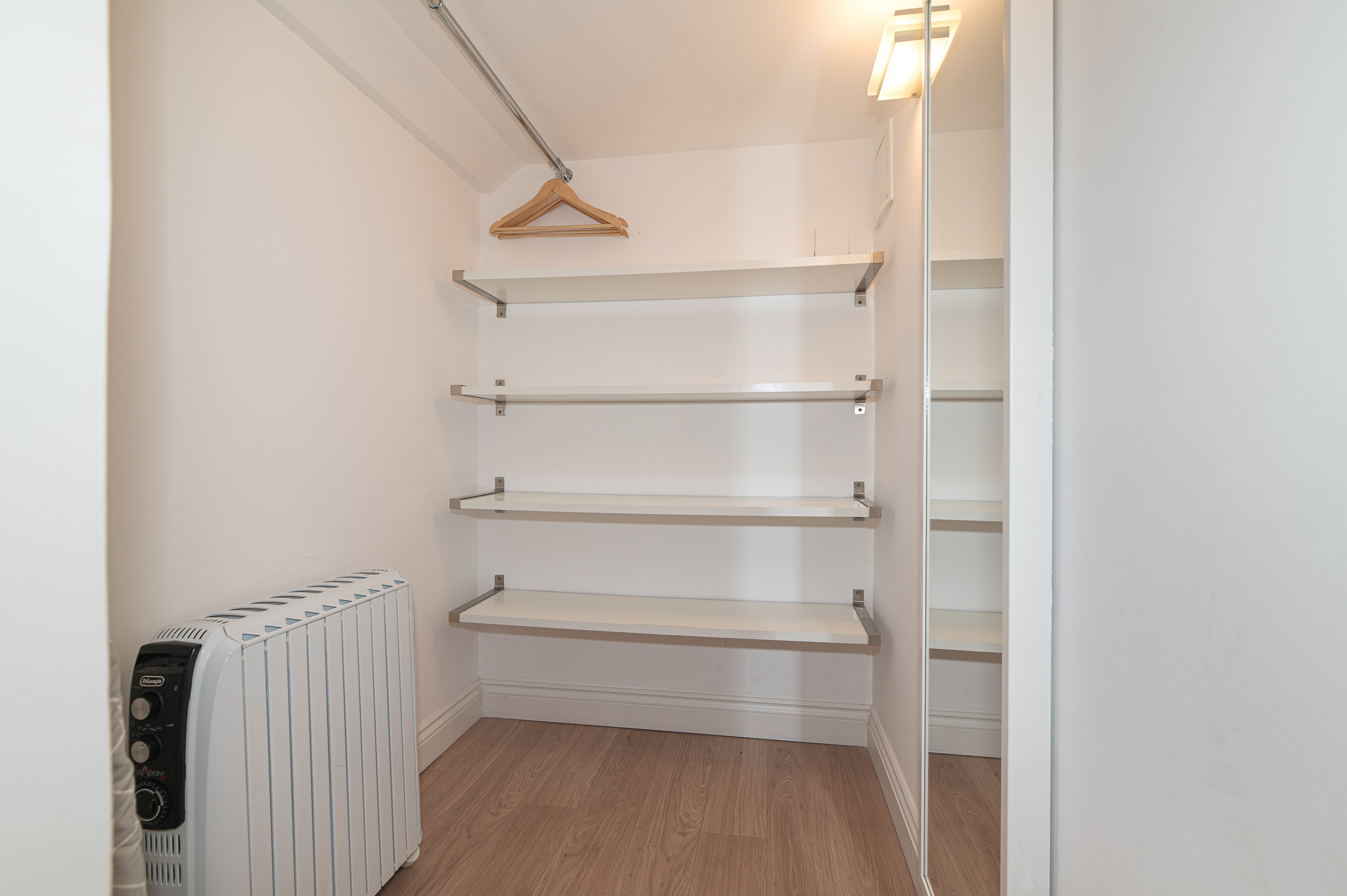 Modern Split-Level flat, South Kensington, London - Pass the Keys in 81 Princes Gate Mews SW7 2PD - Property image 28 - VivreStays