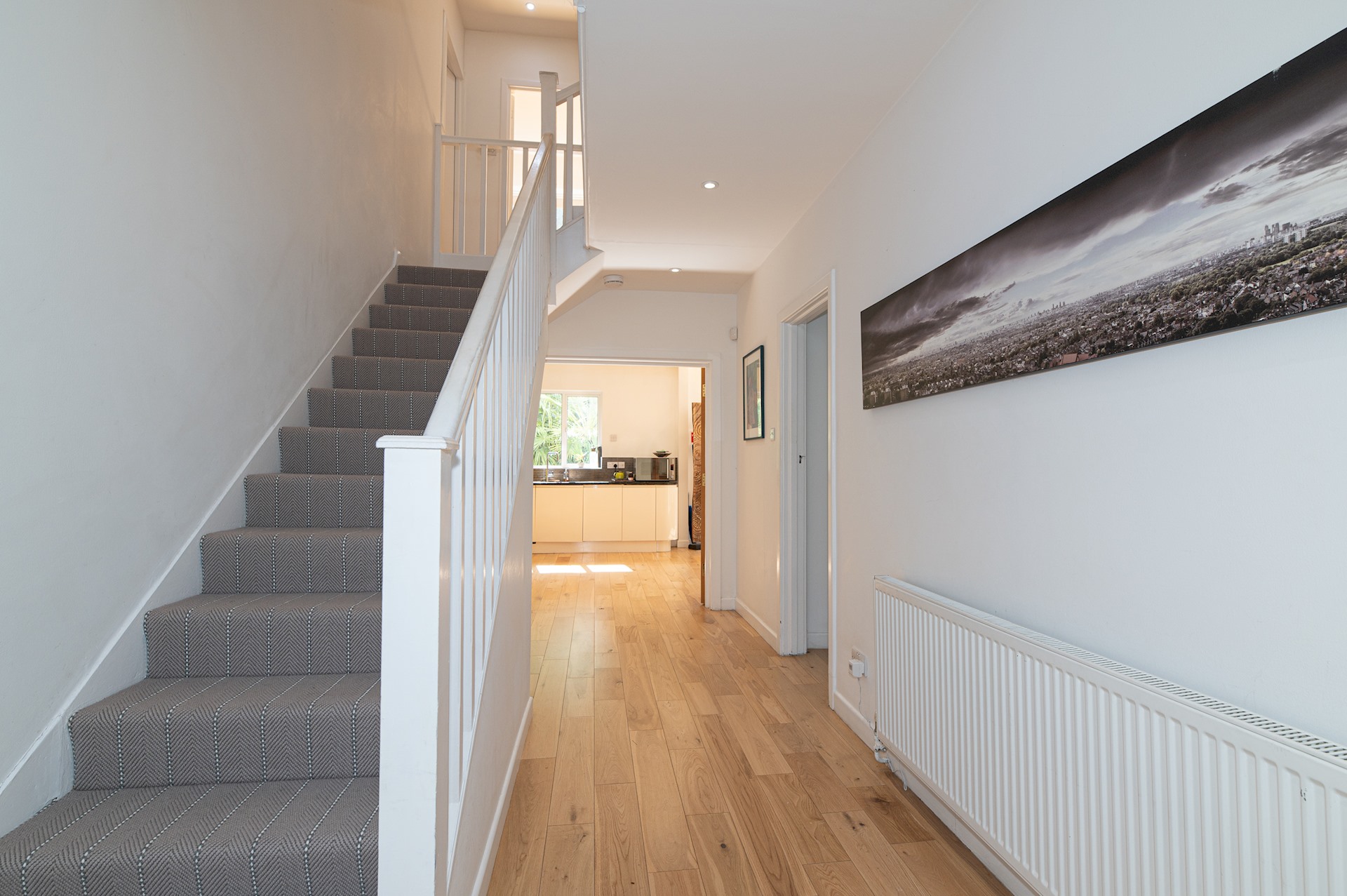 Stunning South London Home with Rare Garden Oasis - Pass the Keys in 5 Dulwich Wood Avenue, SE19 1HB - Property image 15 - VivreStays