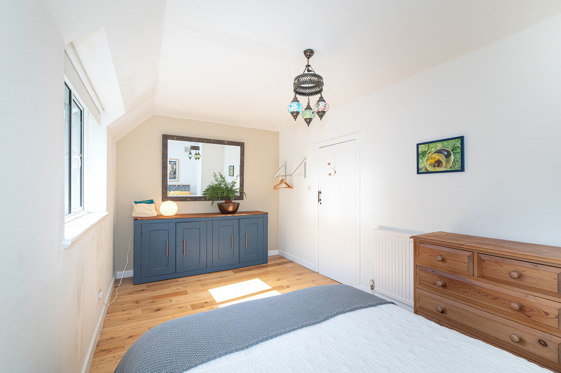 Stunning South London Home with Rare Garden Oasis - Pass the Keys in 5 Dulwich Wood Avenue, SE19 1HB - Property image 35 - VivreStays