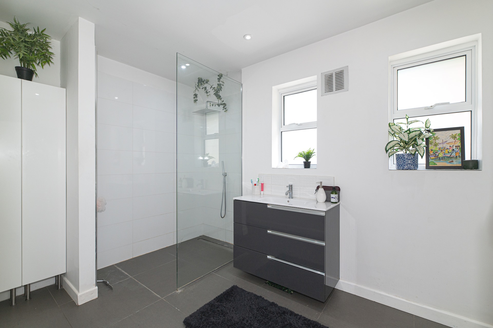 Stunning South London Home with Rare Garden Oasis - Pass the Keys in 5 Dulwich Wood Avenue, SE19 1HB - Property image 42 - VivreStays