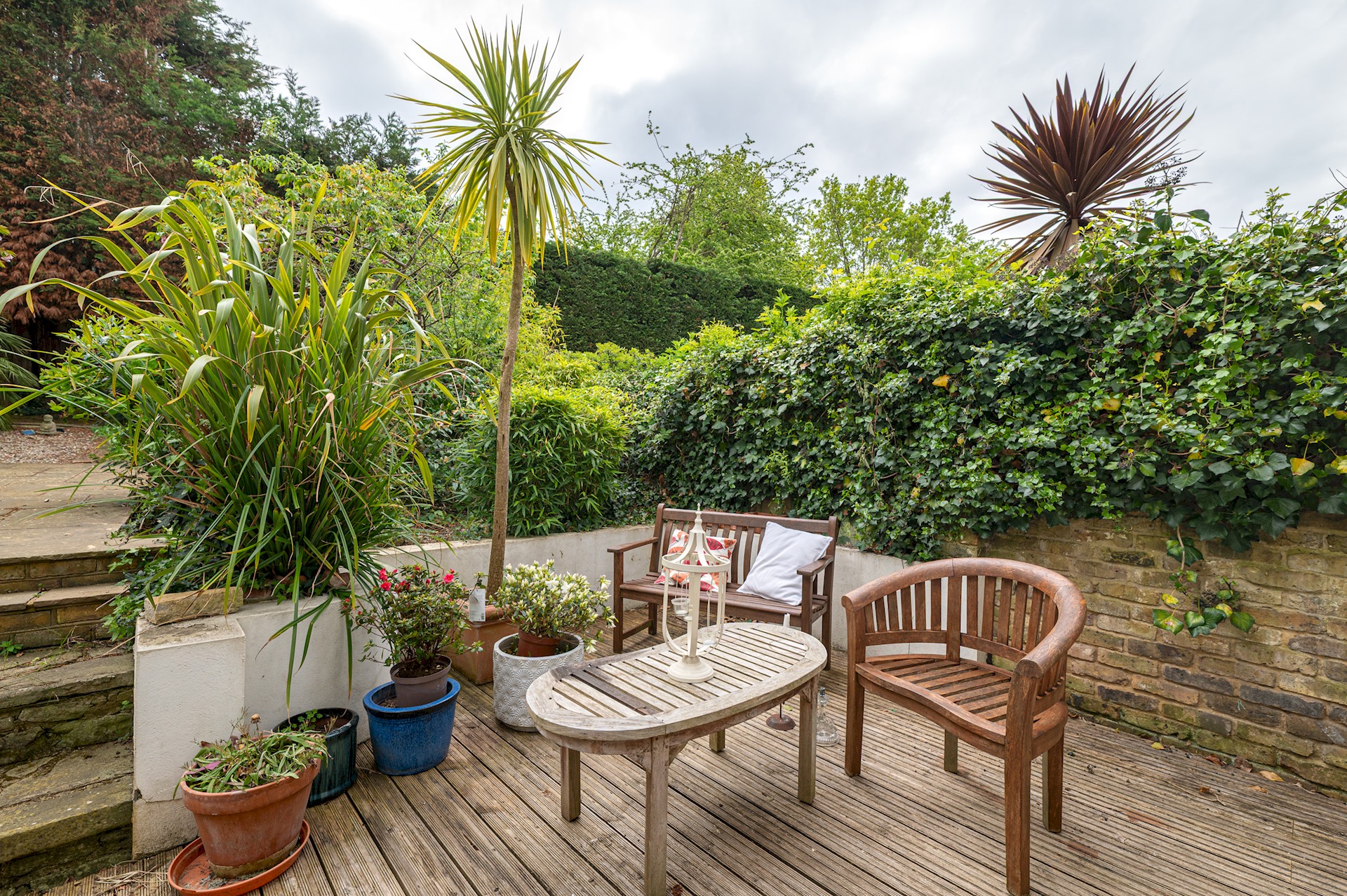 Stunning South London Home with Rare Garden Oasis - Pass the Keys in 5 Dulwich Wood Avenue, SE19 1HB - Property image 57 - VivreStays