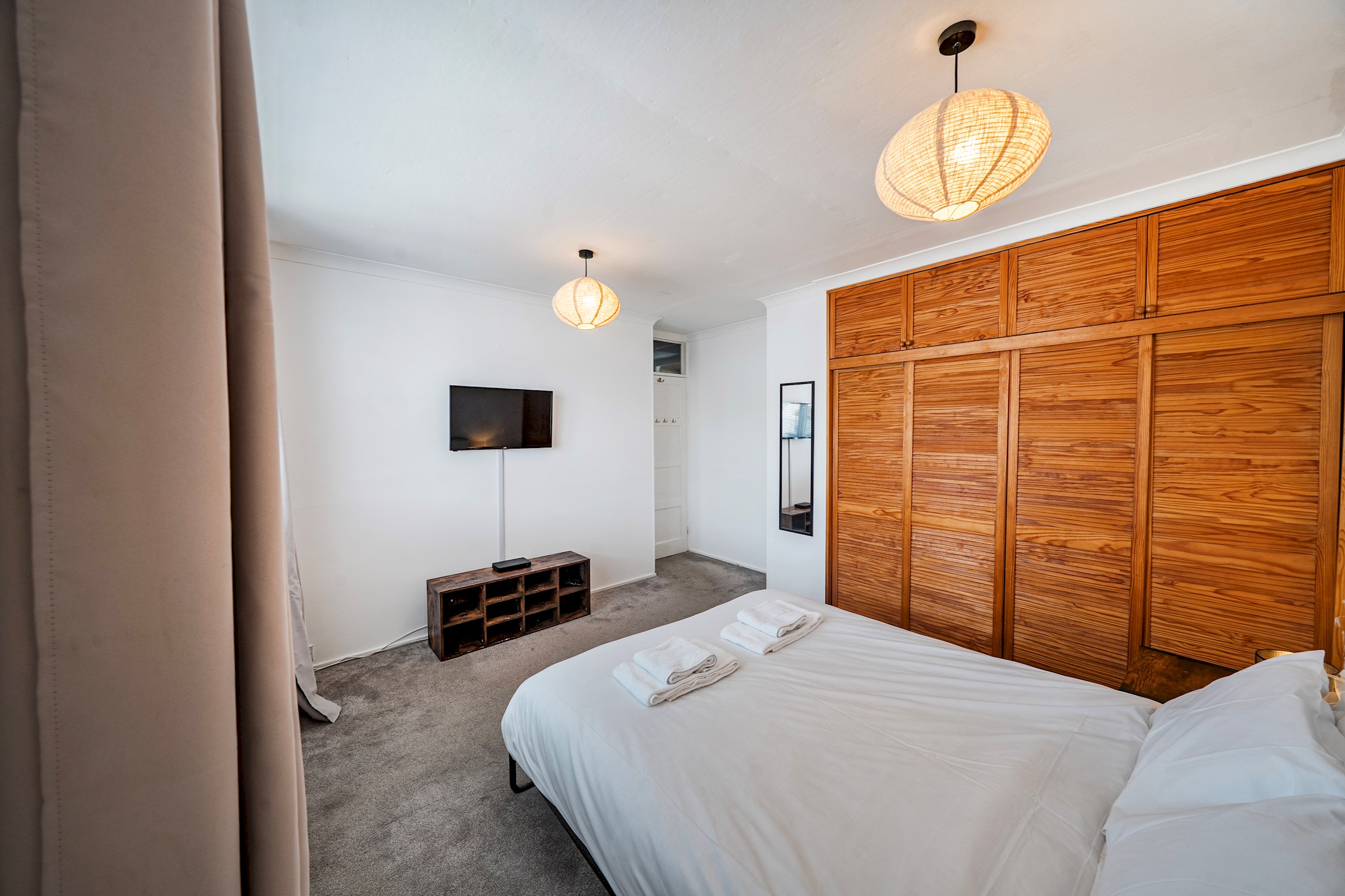 View Homely 5 Bed inc. 2 x Parking + Garden - Oxford - Pass the Keys in 11 Cranley Road, Headington OX3 8BP Homely 5 Bed inc. 2 x Parking + Garden - Oxford - Pass the Keys in 11 Cranley Road, Headington OX3 8BP - Property image 5 - VivreStays