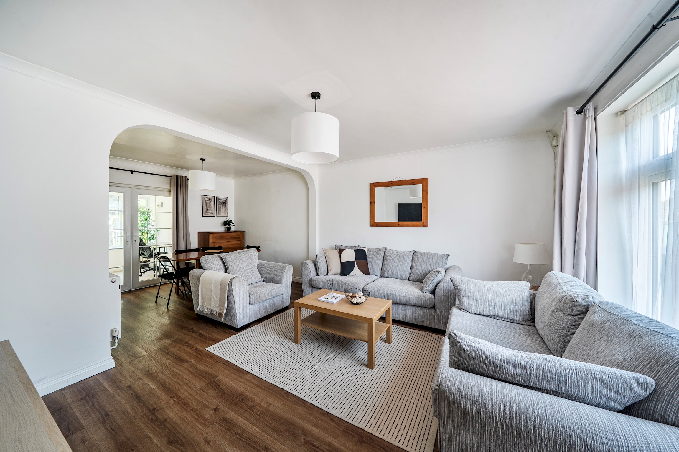 View Homely 5 Bed inc. 2 x Parking + Garden - Oxford - Pass the Keys in 11 Cranley Road, Headington OX3 8BP Homely 5 Bed inc. 2 x Parking + Garden - Oxford - Pass the Keys in 11 Cranley Road, Headington OX3 8BP - Property image 4 - VivreStays
