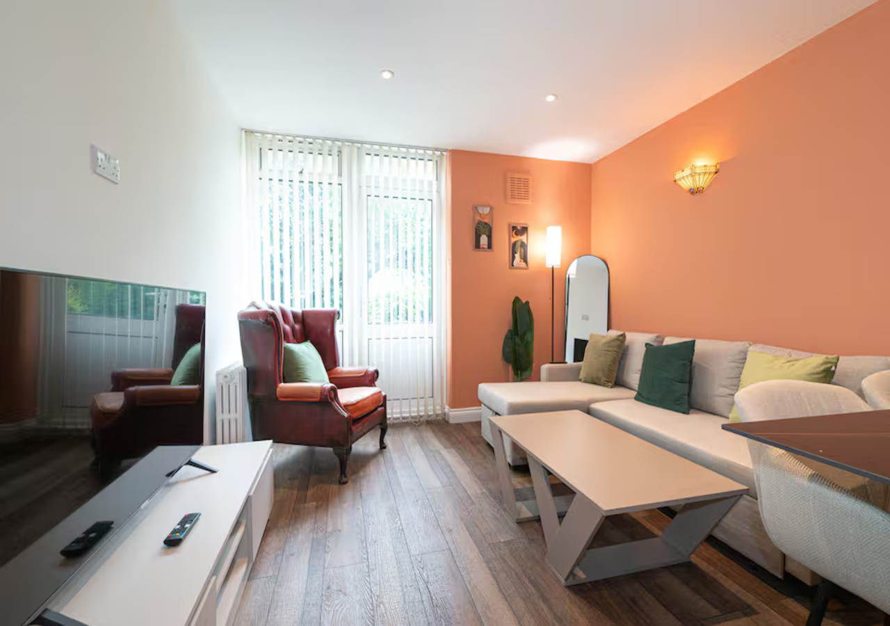 View Stylish Central London Flat with Garden - Pass the Keys Stylish Central London Flat with Garden - Pass the Keys serviced apartment - UK - VivreStays