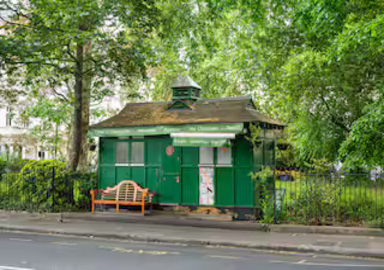 Stylish Central London Flat with Garden - Pass the Keys in 10 Erskine House, SW1V 3DR - Property image 7 - VivreStays