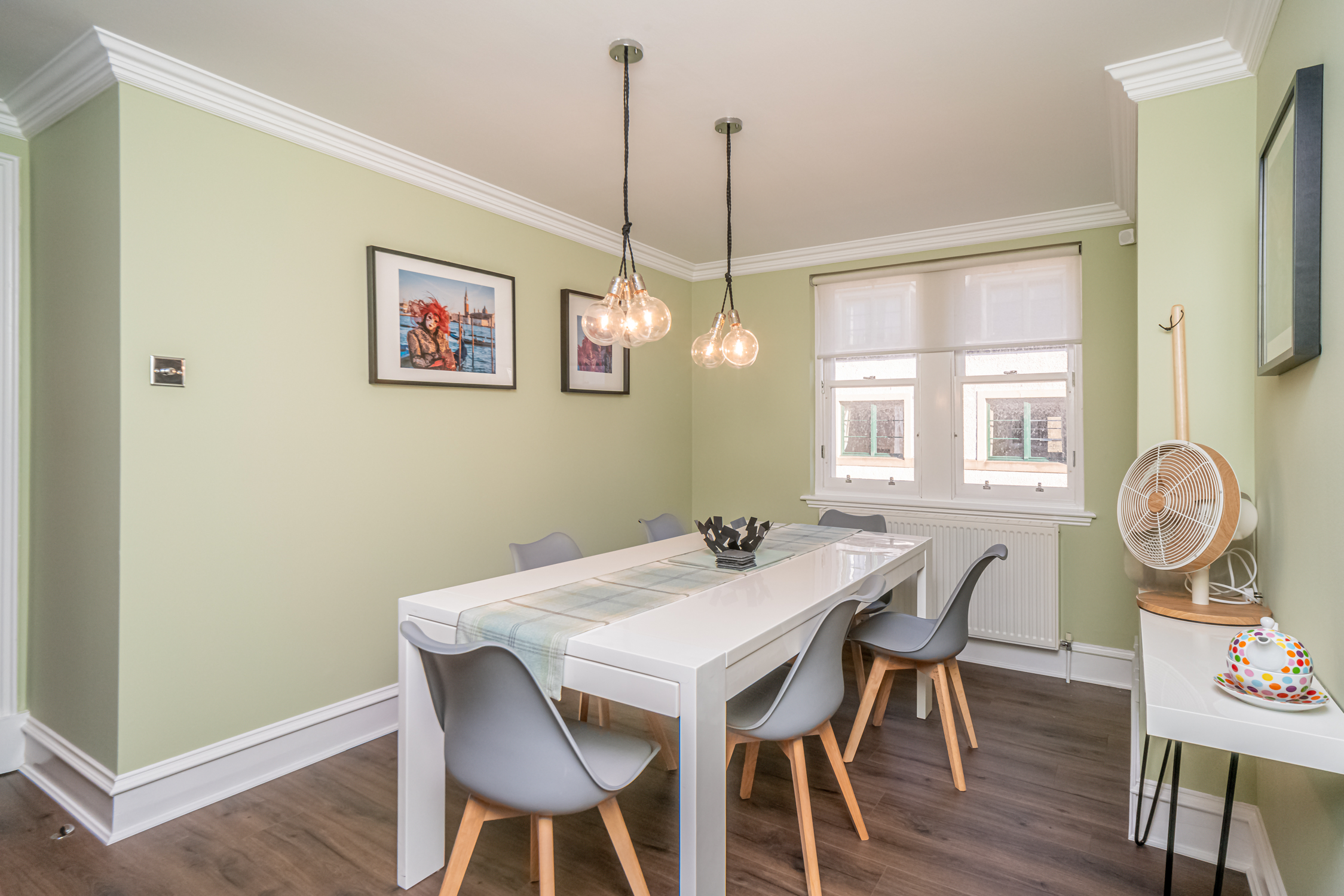 Stylish Hideaway in Central Edinburgh - Pass the Keys in 4/3 York Lane, EH1 3HY - Property image 7 - VivreStays