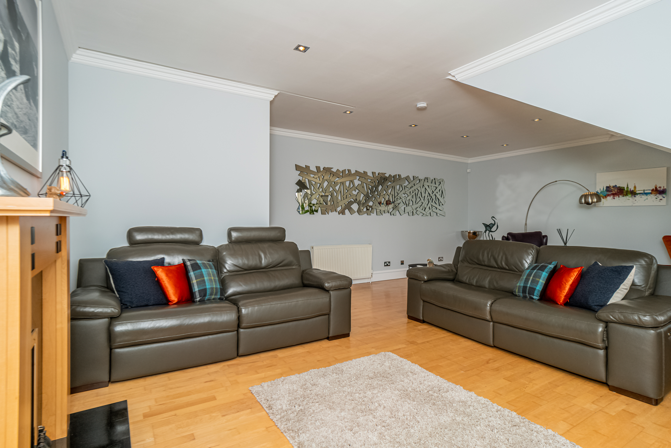 Stylish Hideaway in Central Edinburgh - Pass the Keys in 4/3 York Lane, EH1 3HY - Property image 12 - VivreStays
