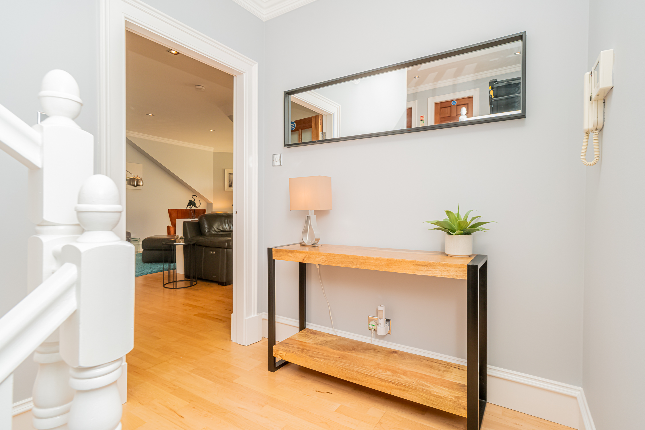 Stylish Hideaway in Central Edinburgh - Pass the Keys in 4/3 York Lane, EH1 3HY - Property image 26 - VivreStays