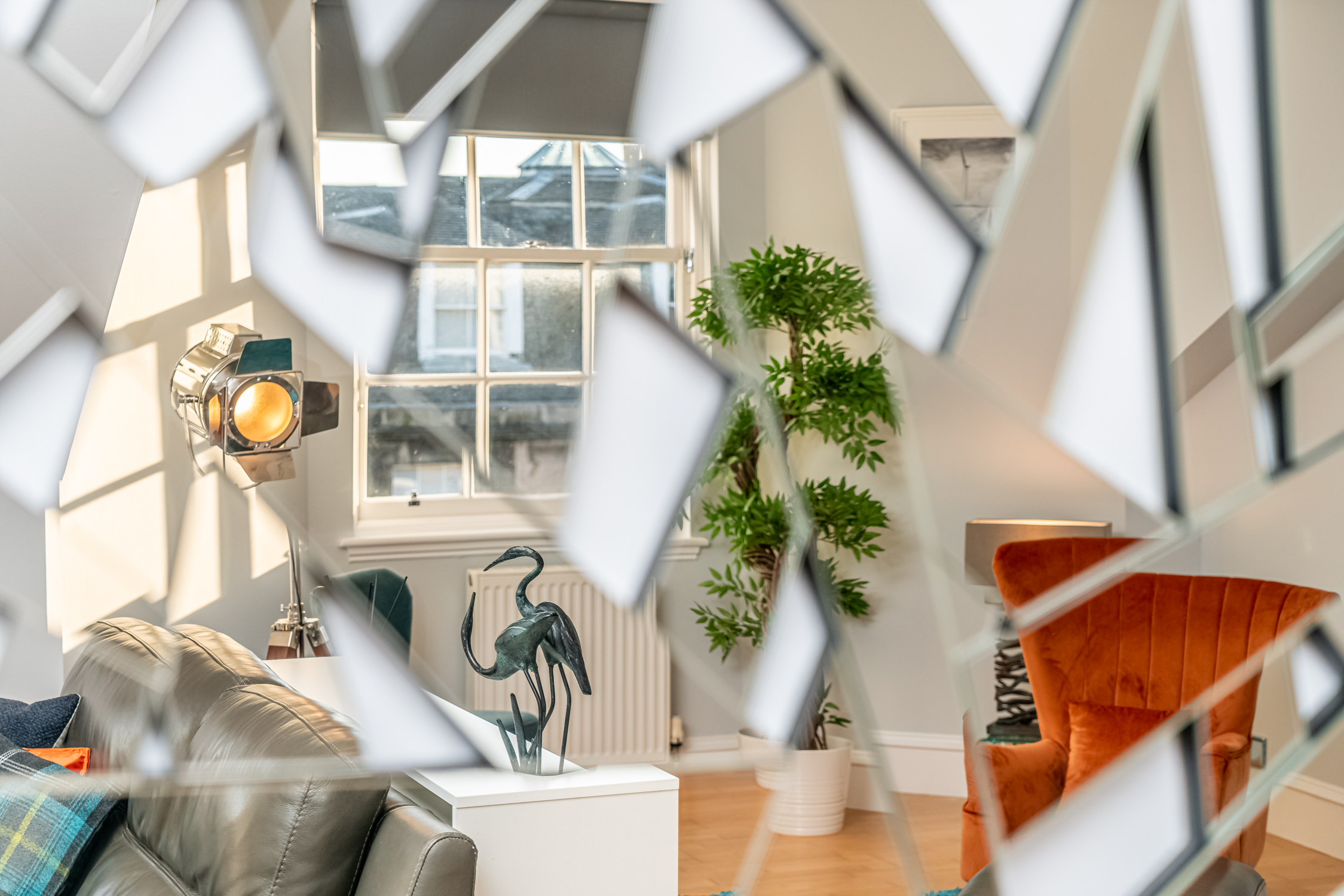 Stylish Hideaway in Central Edinburgh - Pass the Keys in 4/3 York Lane, EH1 3HY - Property image 46 - VivreStays