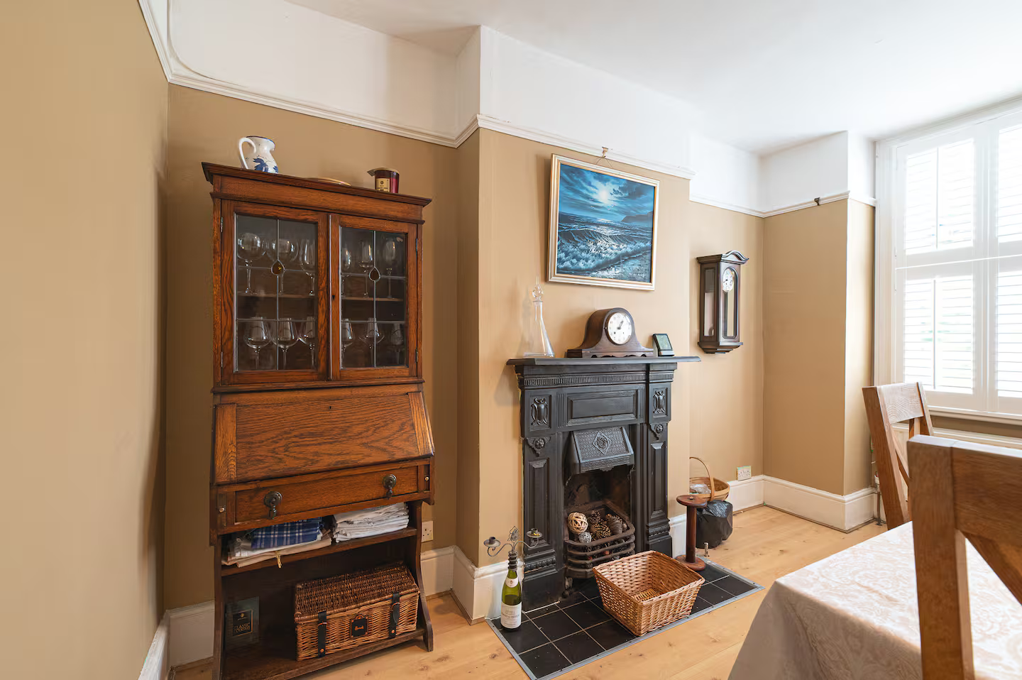 View Spacious East London Home with a beautiful Garden - Pass the Keys in 140 South Birkbeck Road E11 4JH Spacious East London Home with a beautiful Garden - Pass the Keys in 140 South Birkbeck Road E11 4JH - Property image 21 - VivreStays