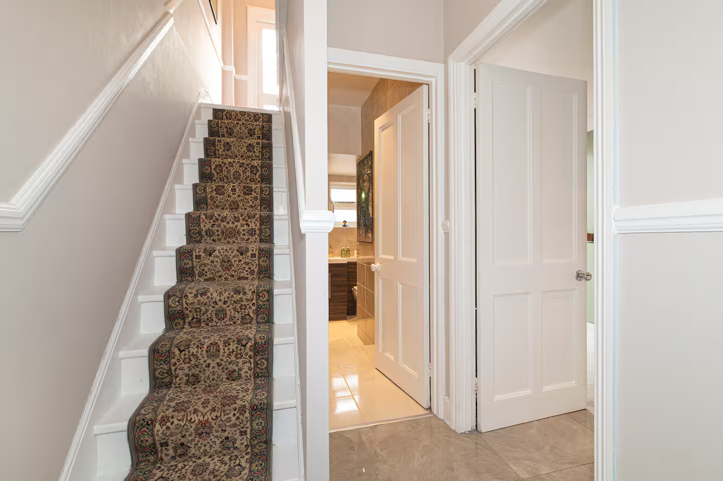 View Spacious East London Home with a beautiful Garden - Pass the Keys in 140 South Birkbeck Road E11 4JH Spacious East London Home with a beautiful Garden - Pass the Keys in 140 South Birkbeck Road E11 4JH - Property image 52 - VivreStays