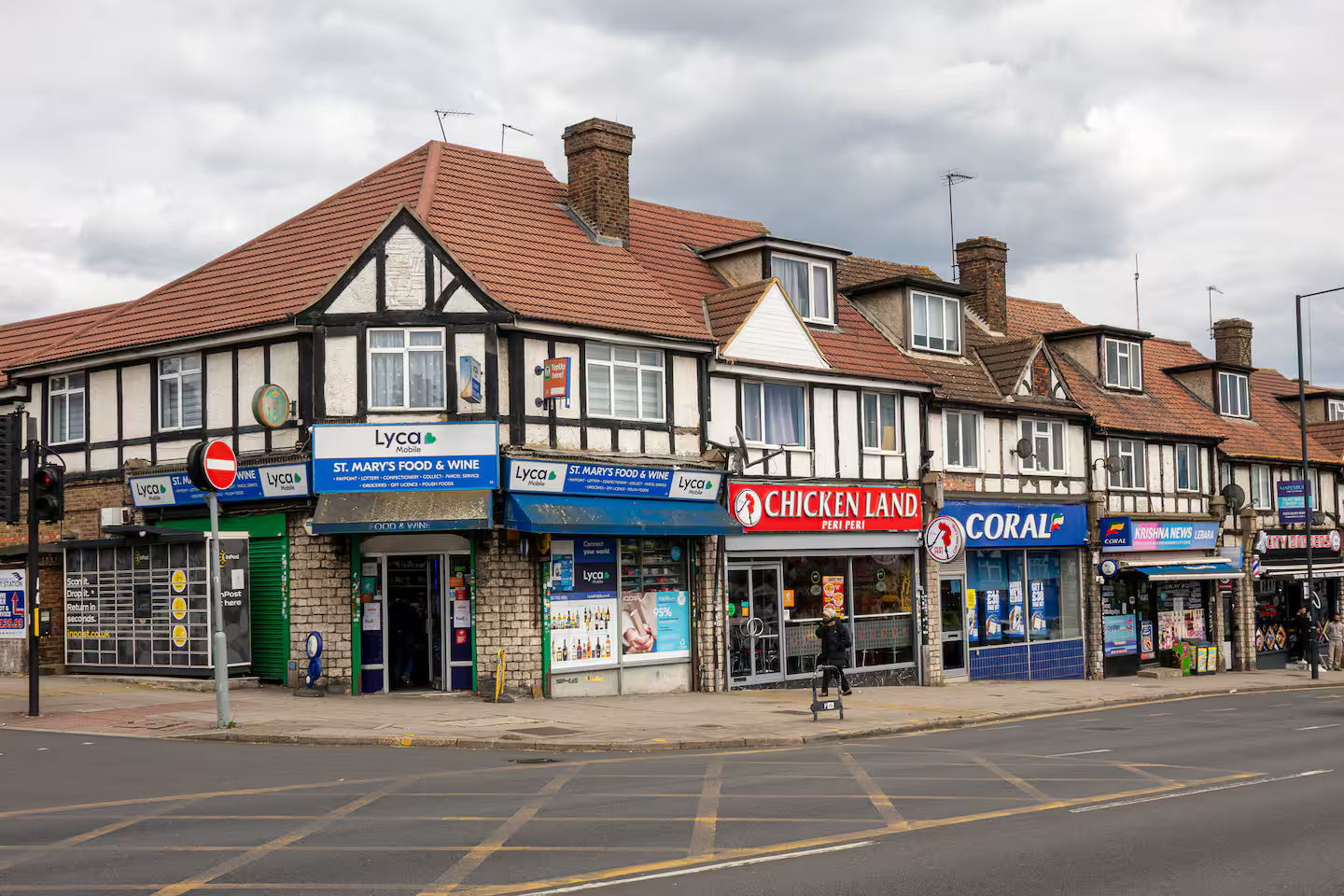 Homely flat in Wembley, close to the stadium - Pass the Keys in 40 Poplar Grove HA9 9DA - Property image 28 - VivreStays
