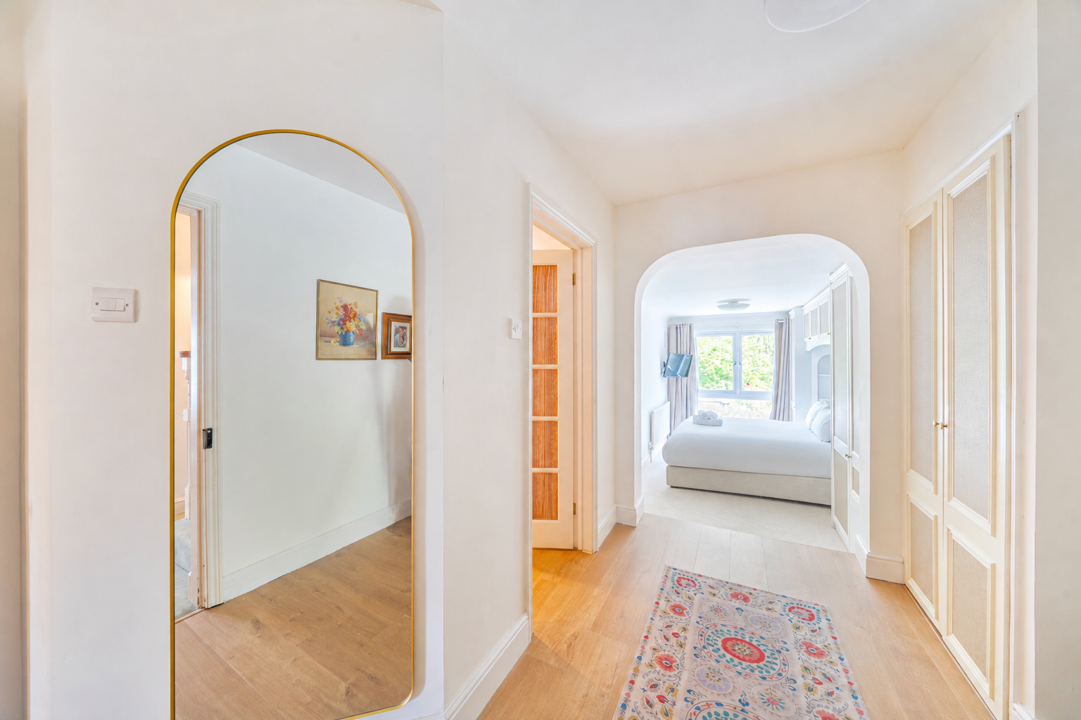 View Beautiful Family Home w/ Parking in Central Oxford -Pass the Keys in 7 Princes Street, OX4 1DD Beautiful Family Home w/ Parking in Central Oxford -Pass the Keys in 7 Princes Street, OX4 1DD - Property image 29 - VivreStays