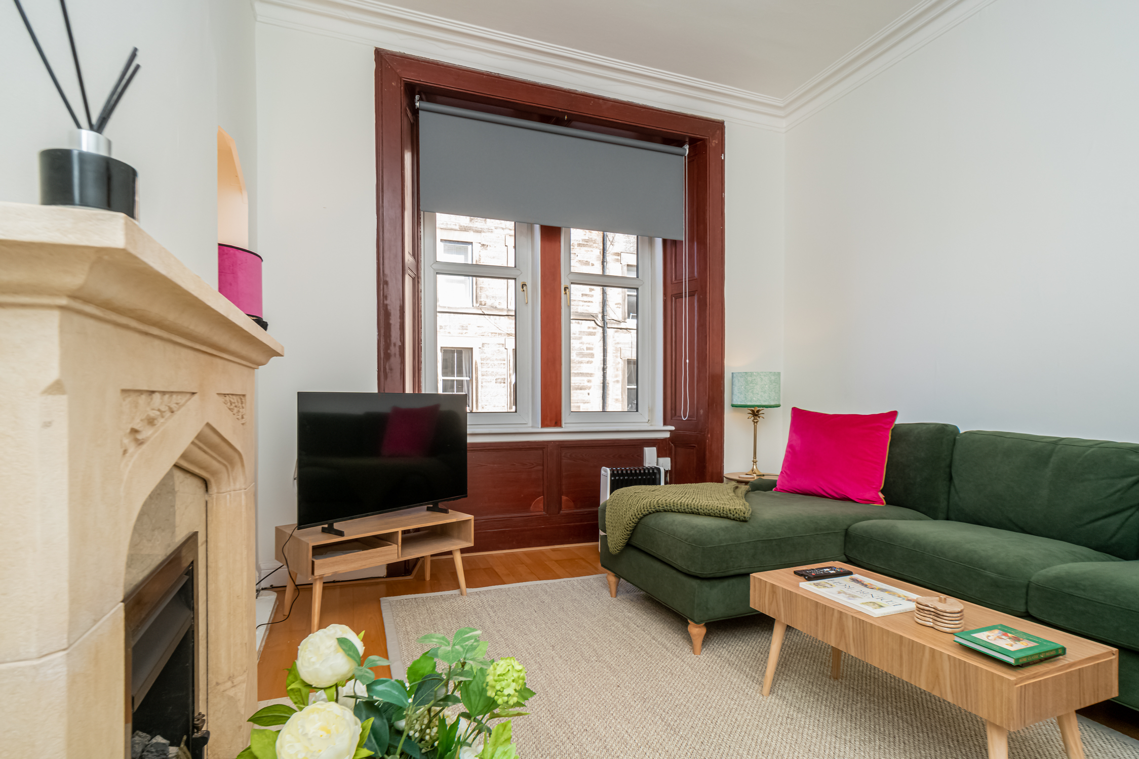 Cosy 2 Bed in Central Edinburgh - Pass the Keys in 31 (1F2) Gardner's Crescent EH3 8DF - Property image 7 - VivreStays