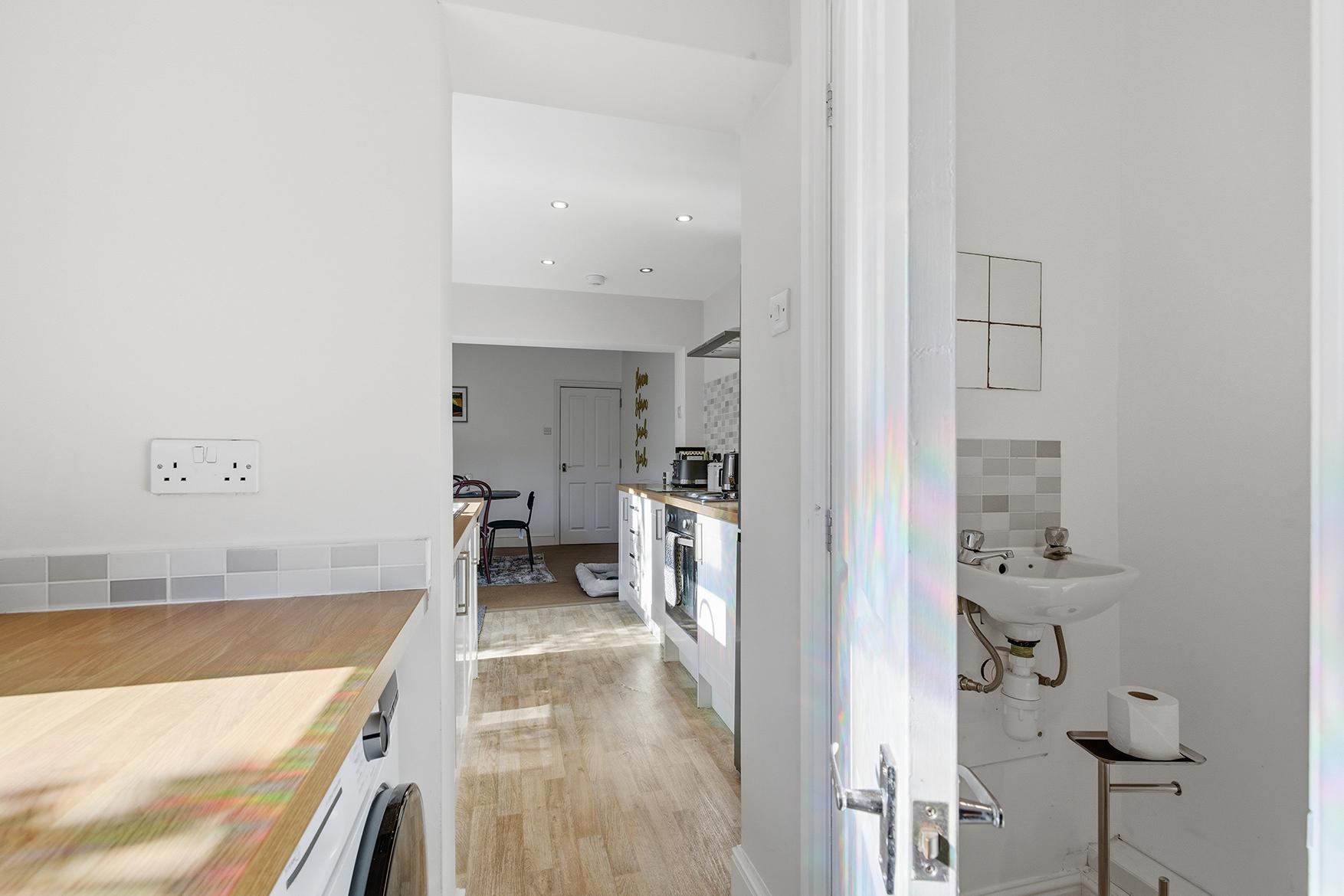 Eoforwic Cottage - Lovely Home with Free Parking - Pass the Keys in 43 Sutherland Street YO23 1HG - Property image 11 - VivreStays
