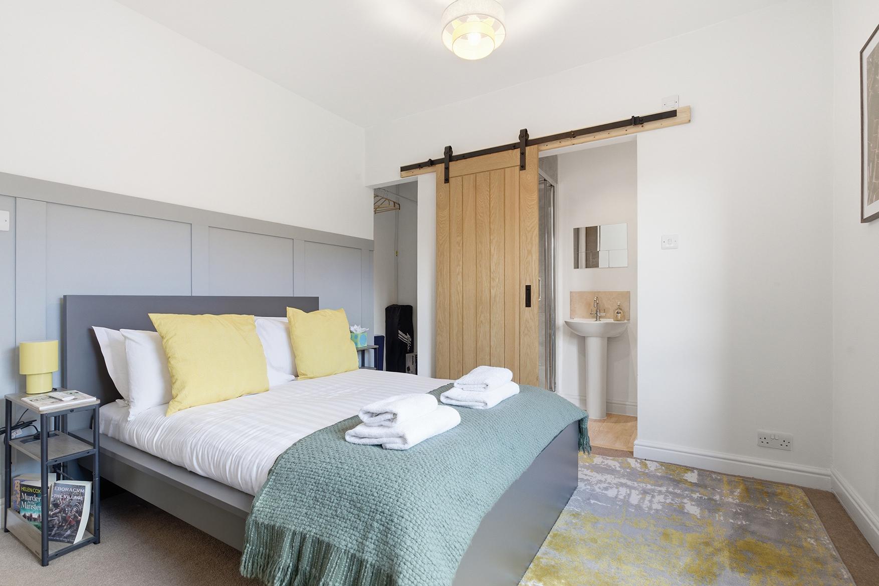 Eoforwic Cottage - Lovely Home with Free Parking - Pass the Keys in 43 Sutherland Street YO23 1HG - Property image 17 - VivreStays