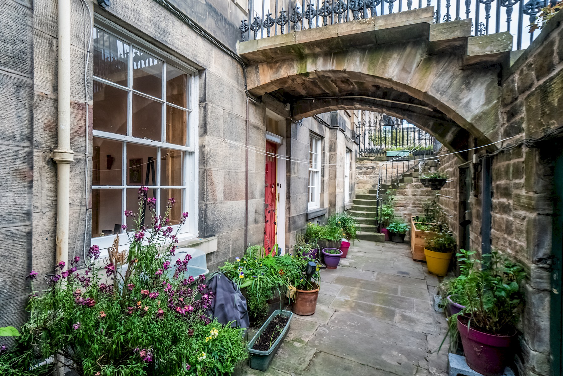 View Georgian West End Apartment | Near Haymarket - Pass the Keys in 15A (Basement) Manor Place EH3 7DH Georgian West End Apartment | Near Haymarket - Pass the Keys in 15A (Basement) Manor Place EH3 7DH - Property image 26 - VivreStays