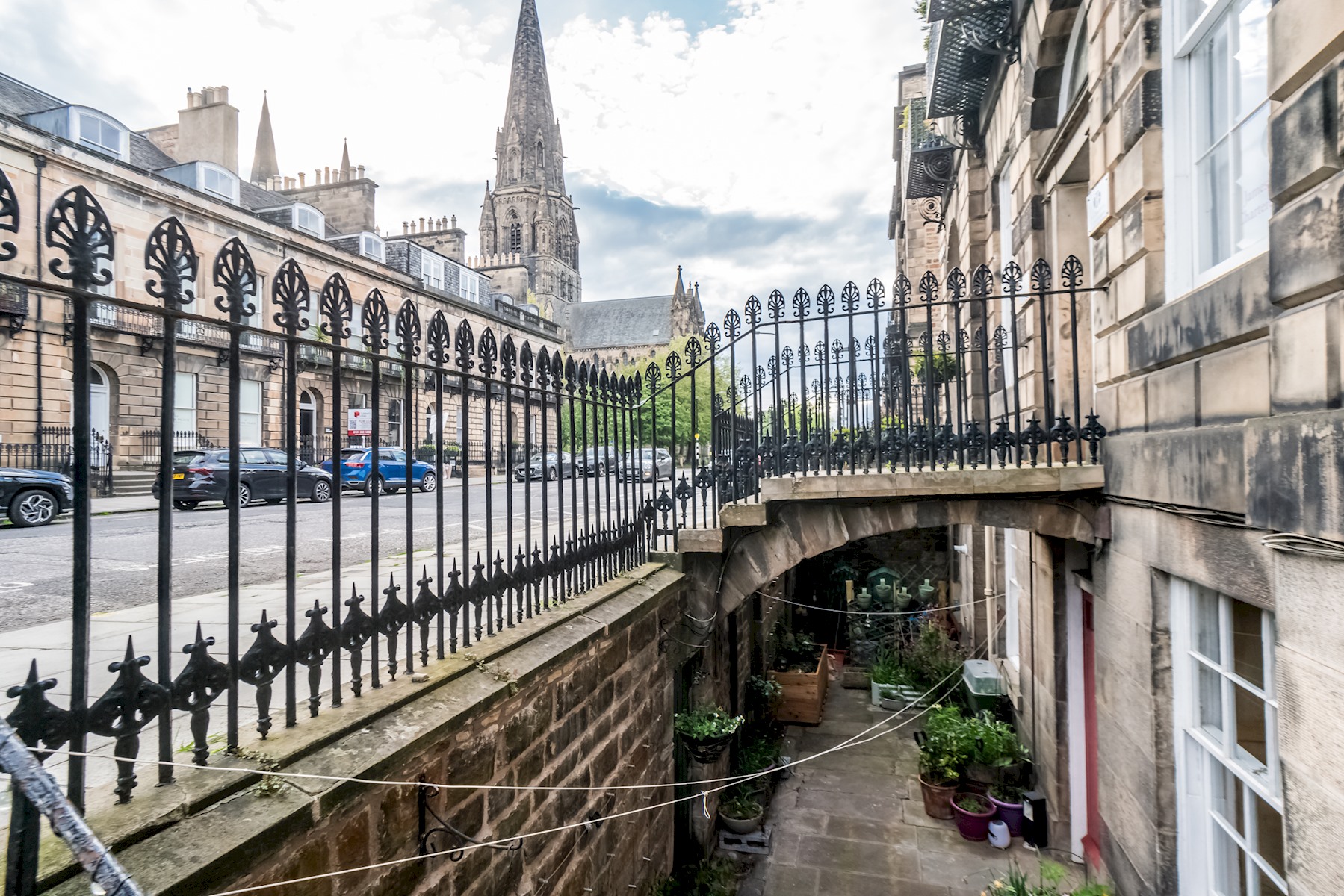 View Georgian West End Apartment | Near Haymarket - Pass the Keys in 15A (Basement) Manor Place EH3 7DH Georgian West End Apartment | Near Haymarket - Pass the Keys in 15A (Basement) Manor Place EH3 7DH - Property image 31 - VivreStays