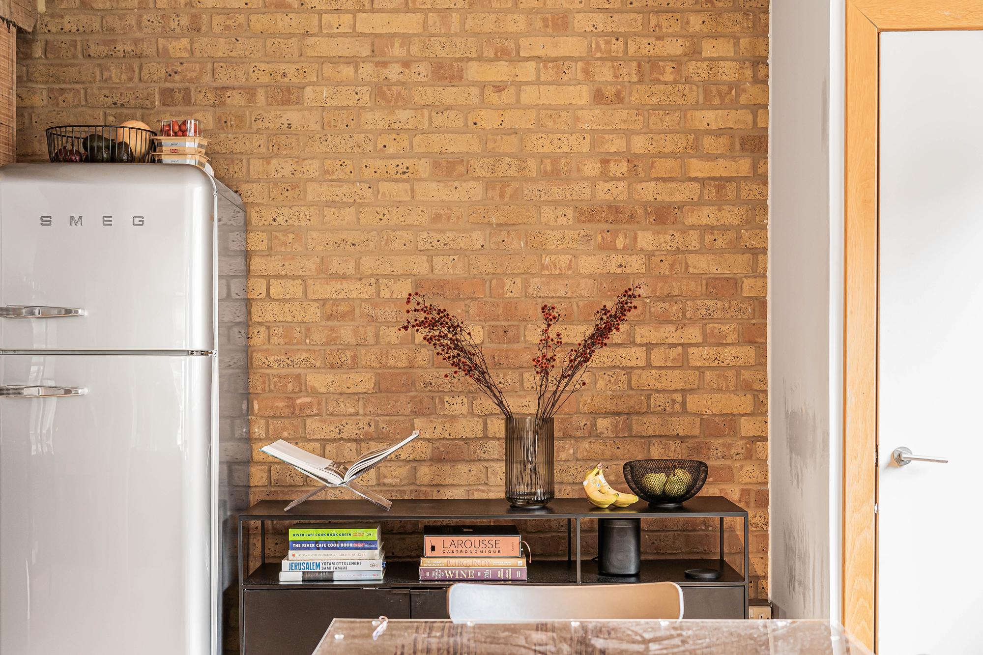 View Contemporary Central London Flat - Pass the Keys in 70 Maltings place, 169 Tower Bridge Rd SE1 3LJ Contemporary Central London Flat - Pass the Keys in 70 Maltings place, 169 Tower Bridge Rd SE1 3LJ - Property image 16 - VivreStays