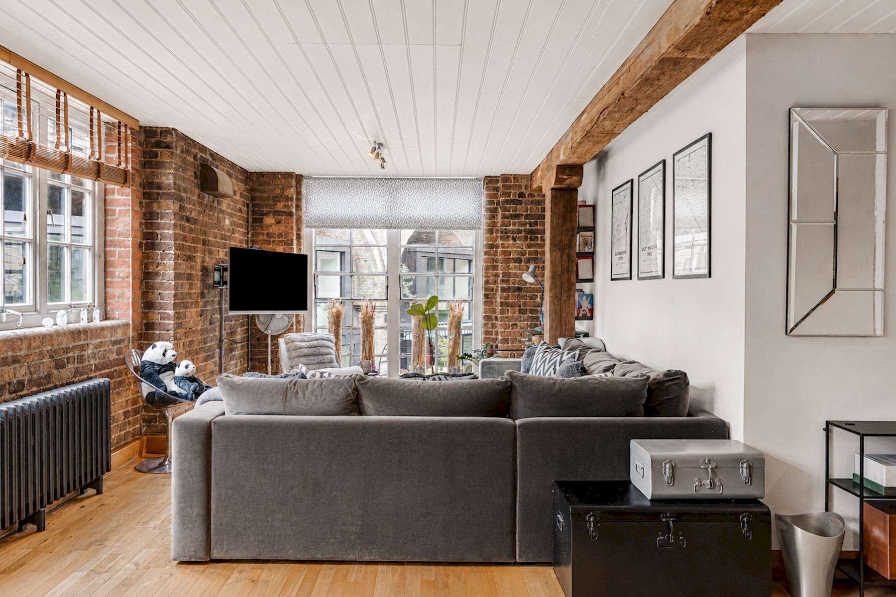 View Contemporary Central London Flat - Pass the Keys in 70 Maltings place, 169 Tower Bridge Rd SE1 3LJ Contemporary Central London Flat - Pass the Keys in 70 Maltings place, 169 Tower Bridge Rd SE1 3LJ - Property image 8 - VivreStays