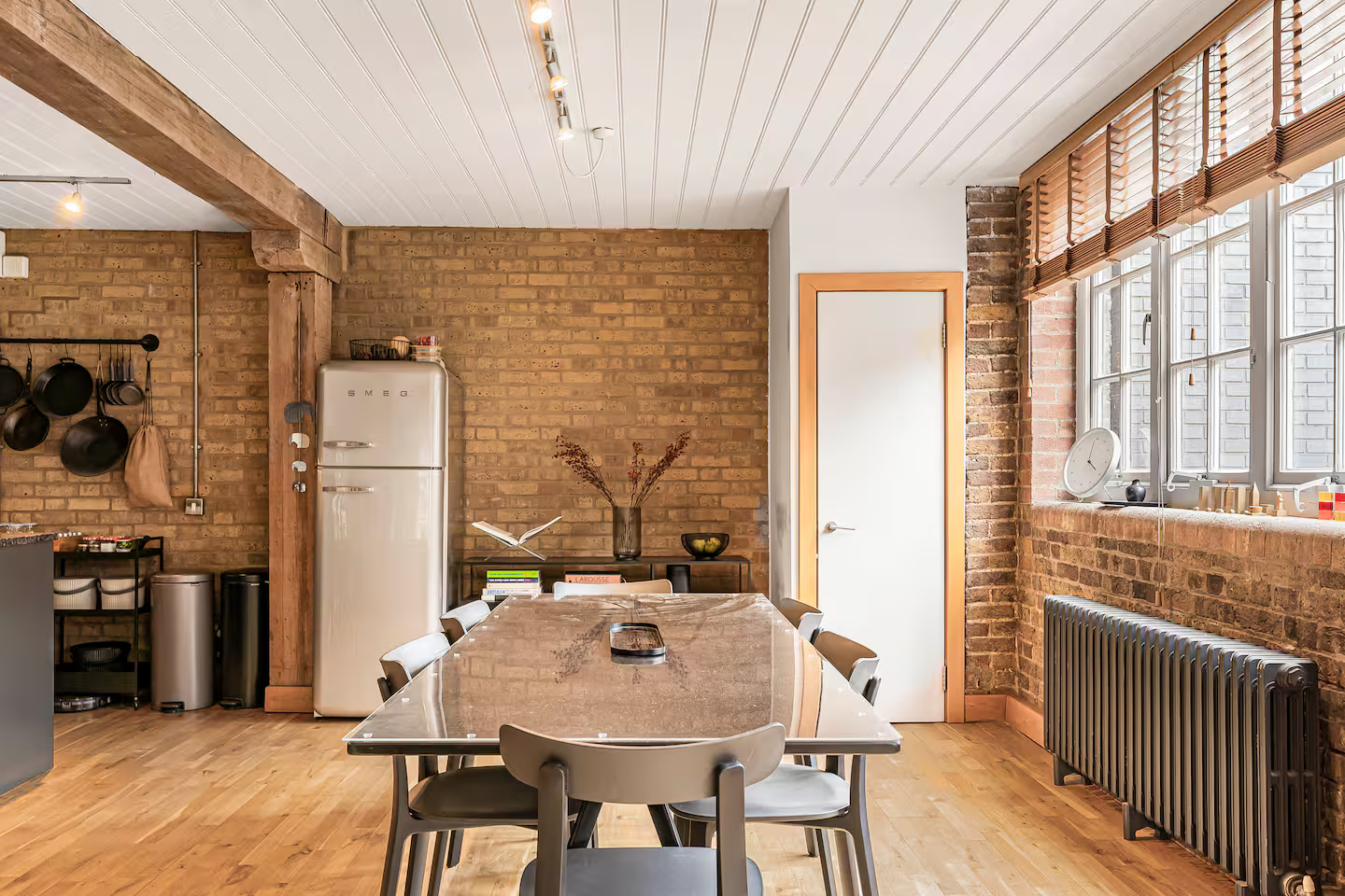 View Contemporary Central London Flat - Pass the Keys in 70 Maltings place, 169 Tower Bridge Rd SE1 3LJ Contemporary Central London Flat - Pass the Keys in 70 Maltings place, 169 Tower Bridge Rd SE1 3LJ - Property image 15 - VivreStays
