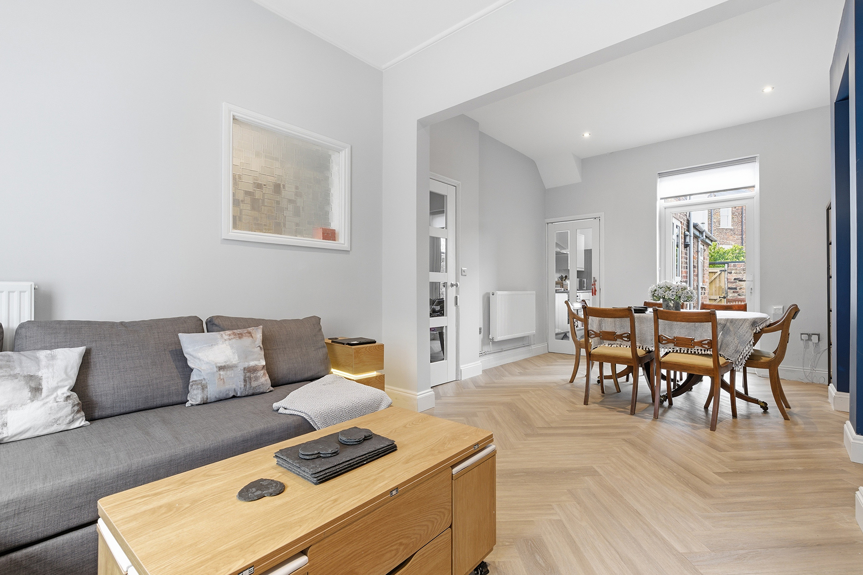 Gorgeous Terraced House in York - Pass the Keys in 49 St Pauls Terrace YO24 4BJ - Property image 5 - VivreStays