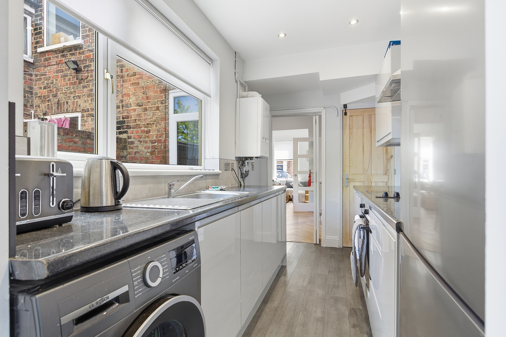 Gorgeous Terraced House in York - Pass the Keys in 49 St Pauls Terrace YO24 4BJ - Property image 10 - VivreStays