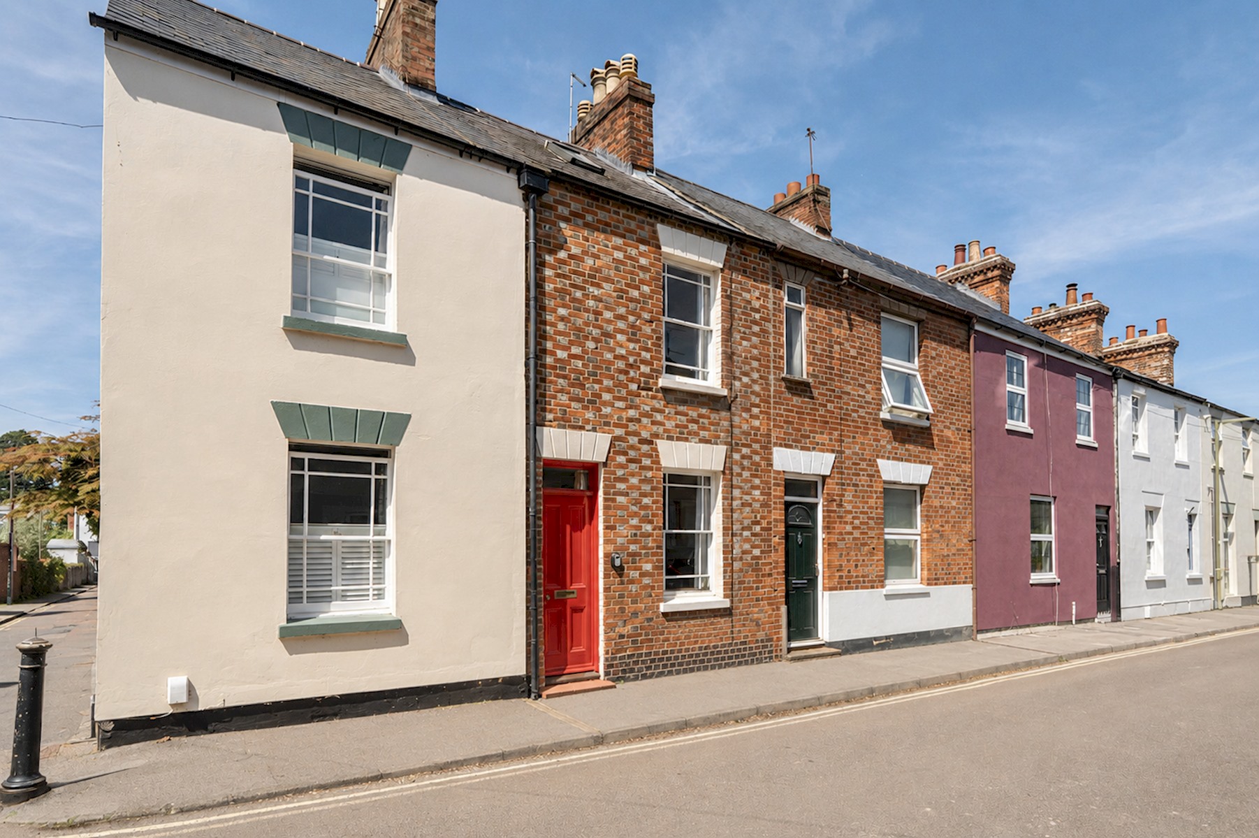View Charming Victorian Townhouse - Central Oxford - Pass the Keys in 24 Vicarage Road, OX1 4RB Charming Victorian Townhouse - Central Oxford - Pass the Keys in 24 Vicarage Road, OX1 4RB - Property image 15 - VivreStays