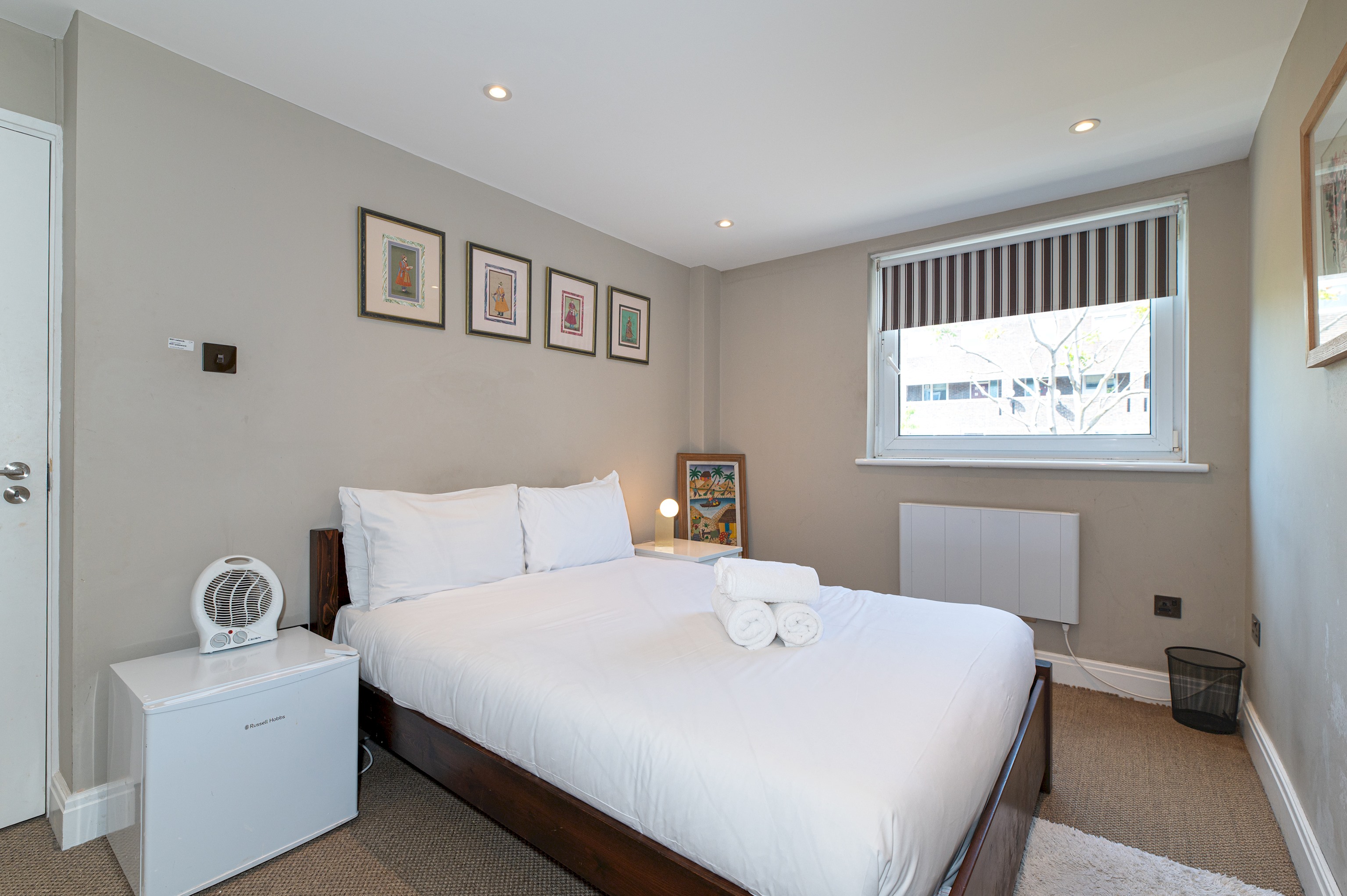 Beautiful Home in South Bank - Pass the Keys in 1, Groome House, 16 Black Prince Rd, SE11 6HY - Property image 2 - VivreStays
