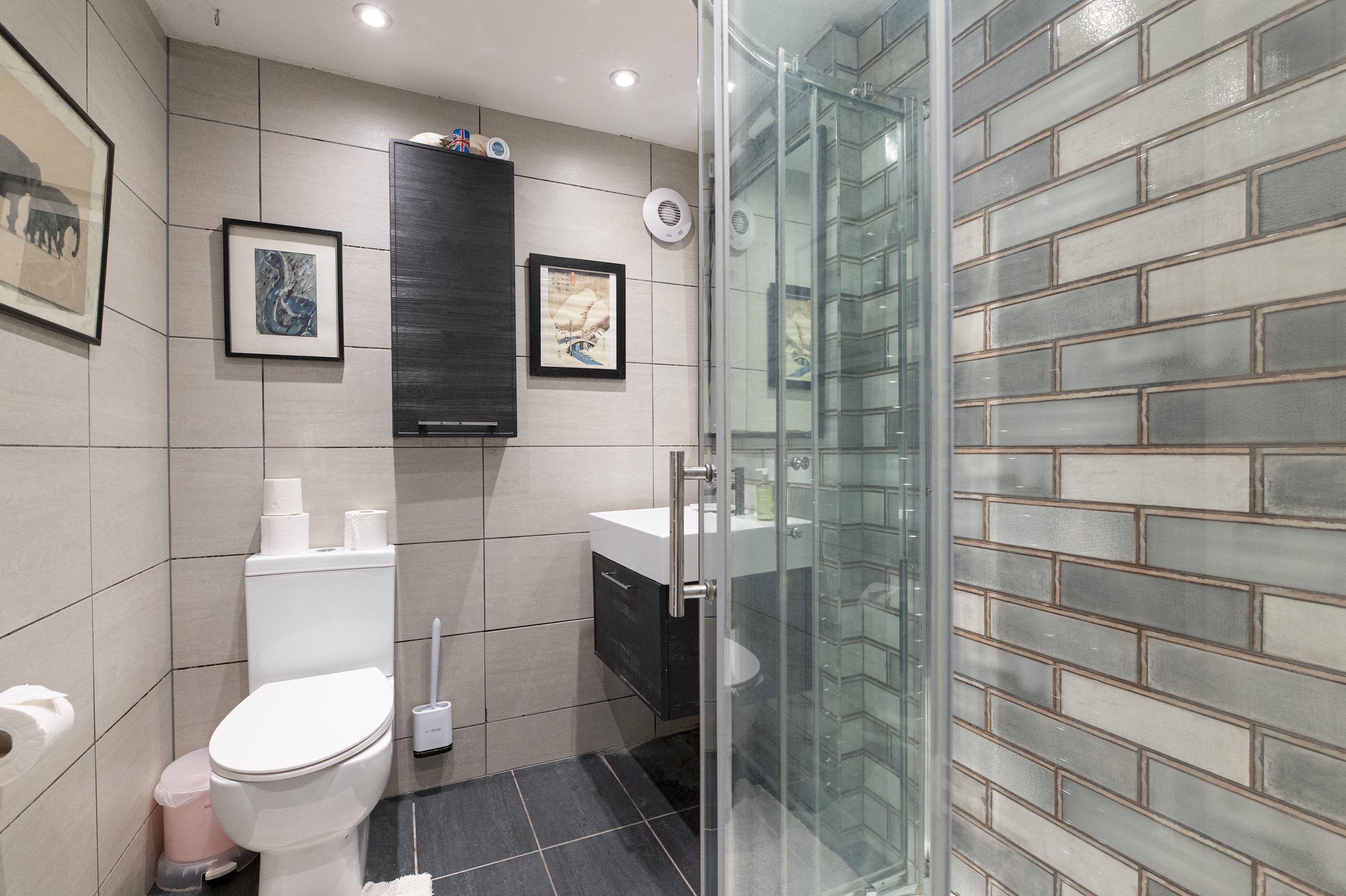 Beautiful Home in South Bank - Pass the Keys in 1, Groome House, 16 Black Prince Rd, SE11 6HY - Property image 19 - VivreStays
