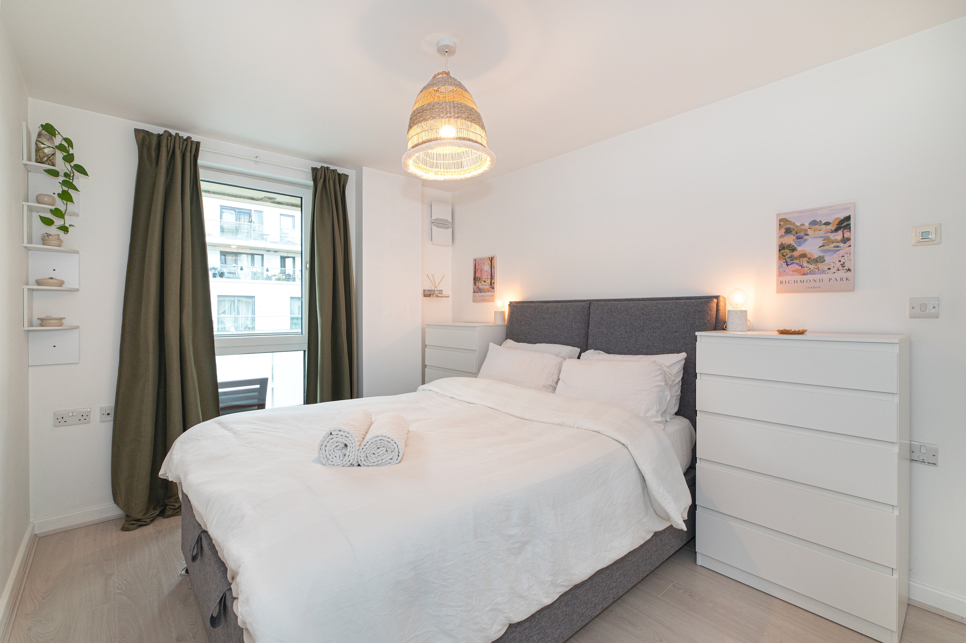 Modern London Home in South west London - Pass the Keys in Flat 16 Jersey Court, Dairy Close SW6 4HB - Property image 2 - VivreStays