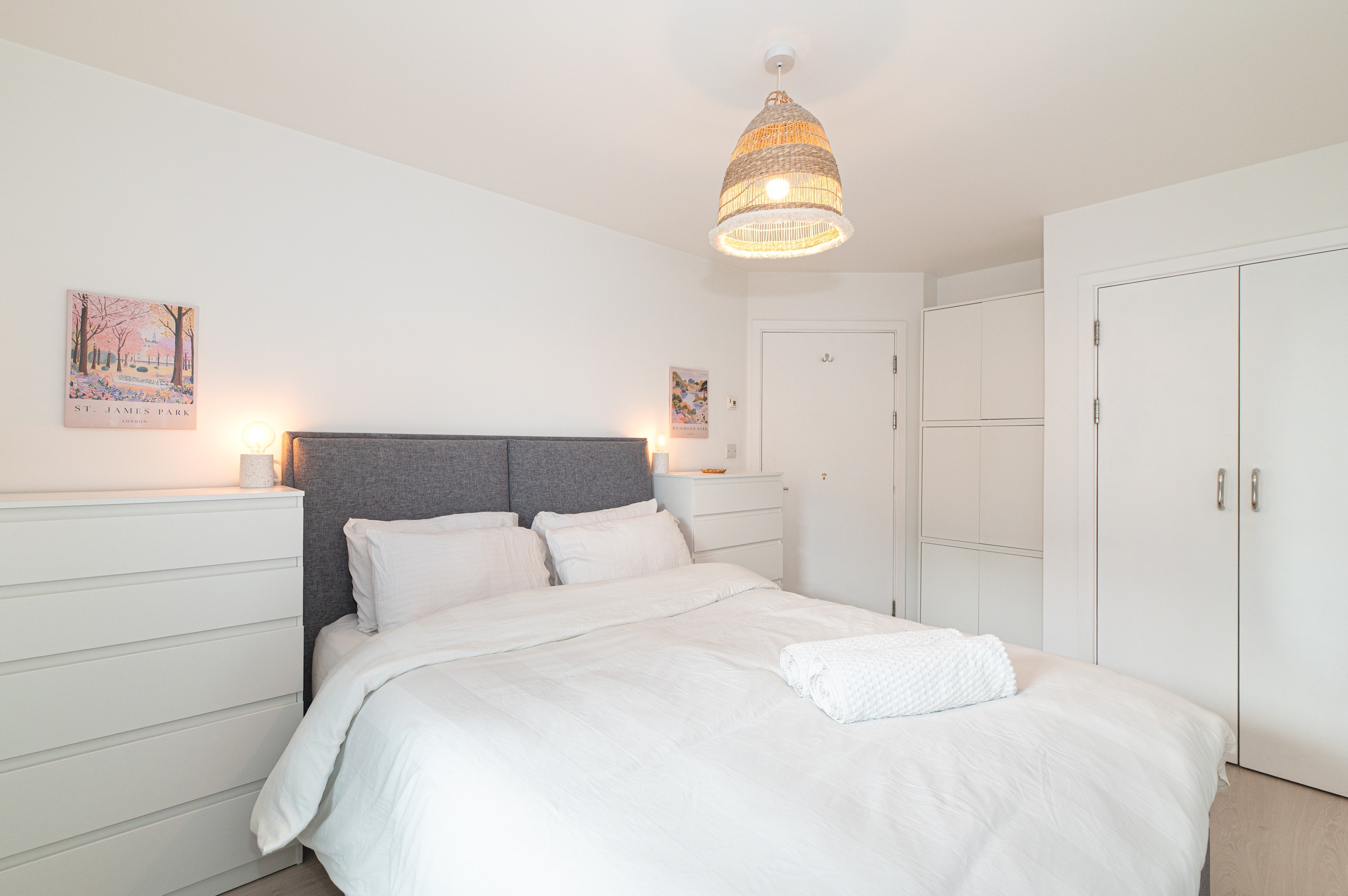 Modern London Home in South west London - Pass the Keys in Flat 16 Jersey Court, Dairy Close SW6 4HB - Property image 14 - VivreStays