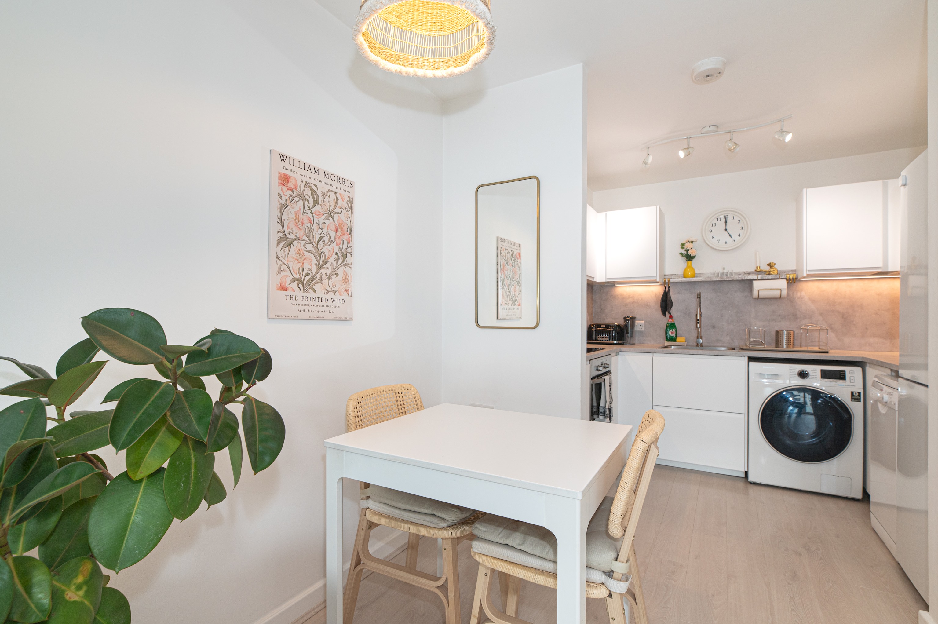 Modern London Home in South west London - Pass the Keys in Flat 16 Jersey Court, Dairy Close SW6 4HB - Property image 15 - VivreStays