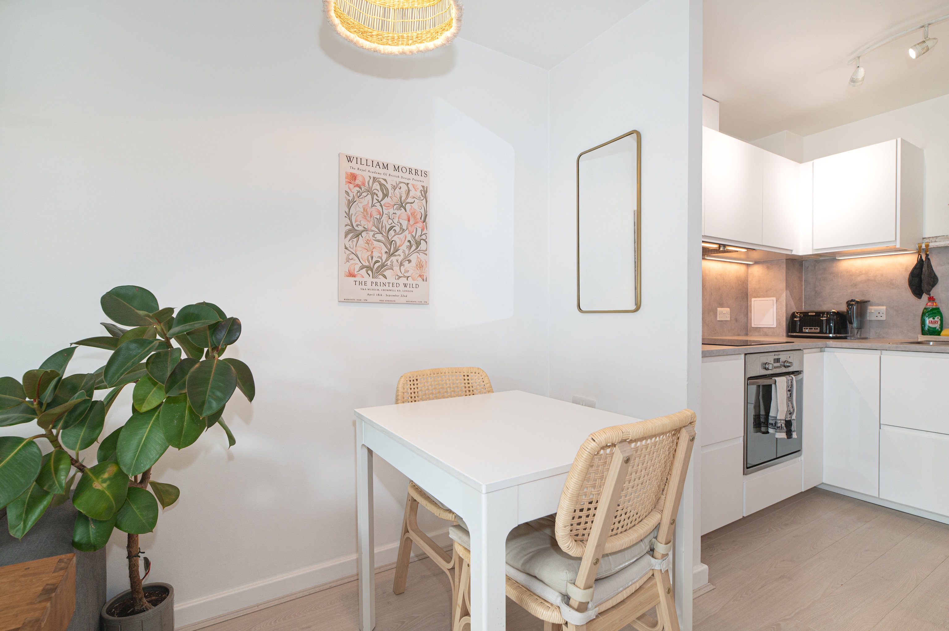 Modern London Home in South west London - Pass the Keys in Flat 16 Jersey Court, Dairy Close SW6 4HB - Property image 16 - VivreStays