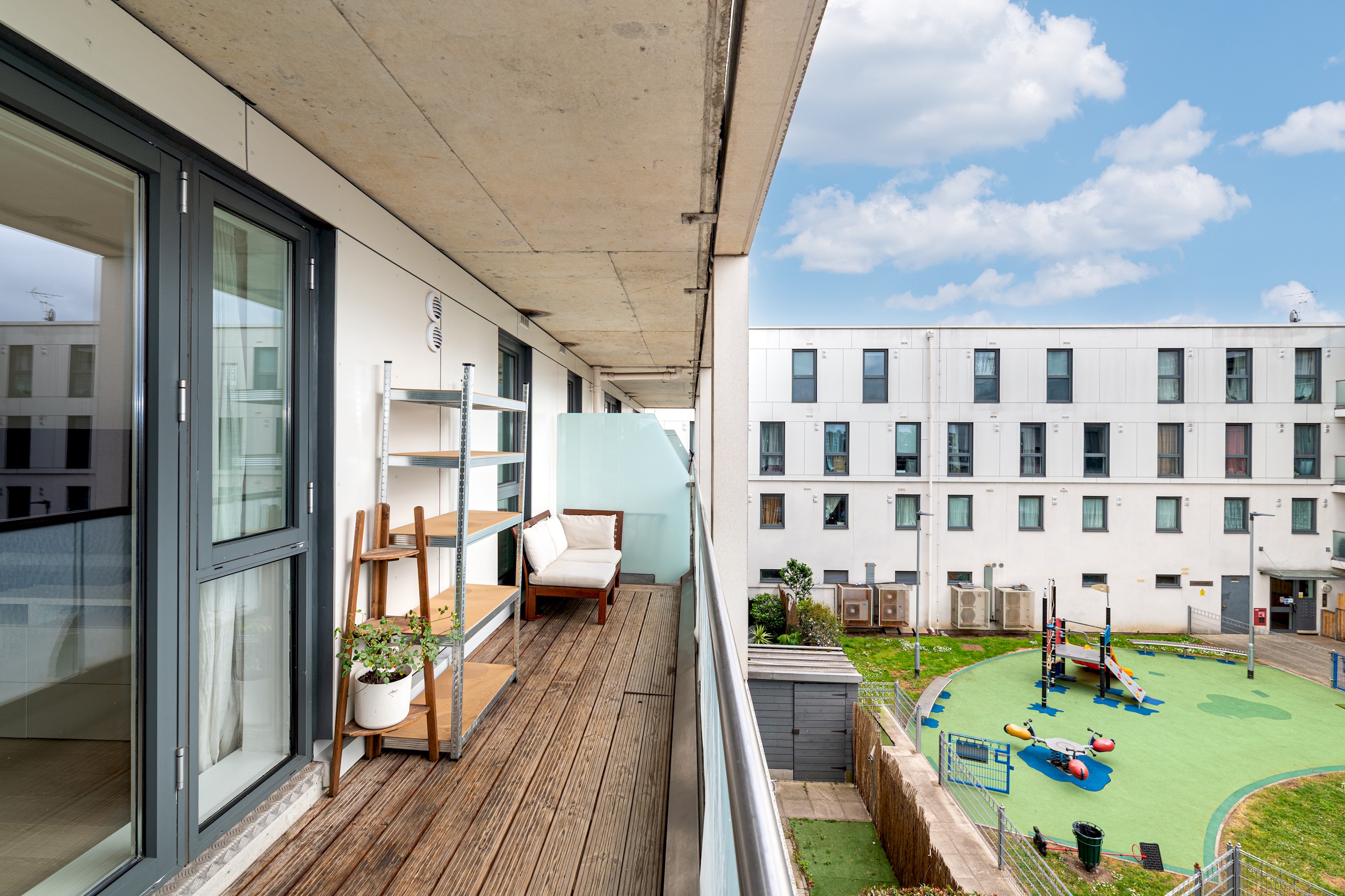 Modern London Home in South west London - Pass the Keys in Flat 16 Jersey Court, Dairy Close SW6 4HB - Property image 22 - VivreStays