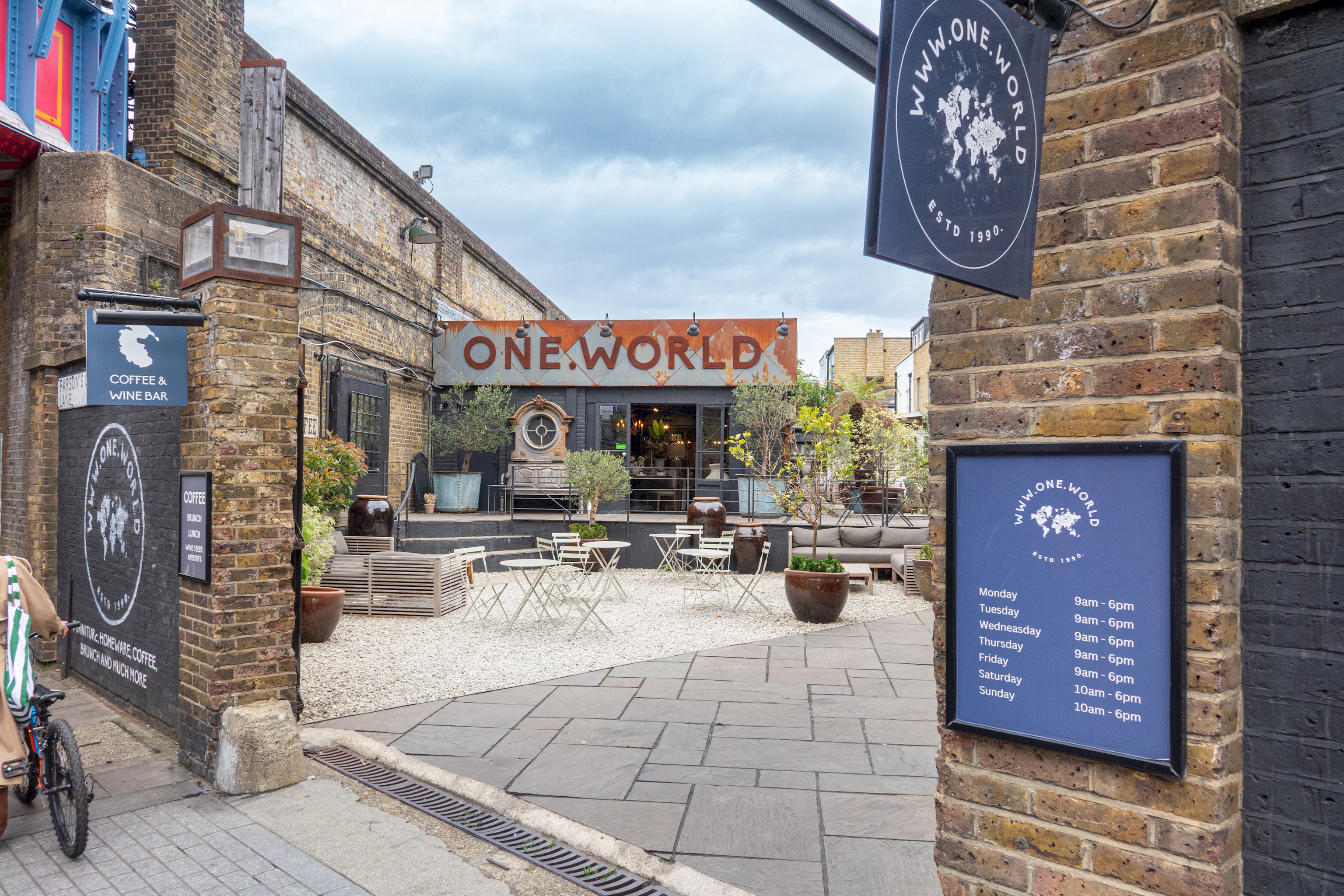 Modern London Home in South west London - Pass the Keys in Flat 16 Jersey Court, Dairy Close SW6 4HB - Property image 34 - VivreStays