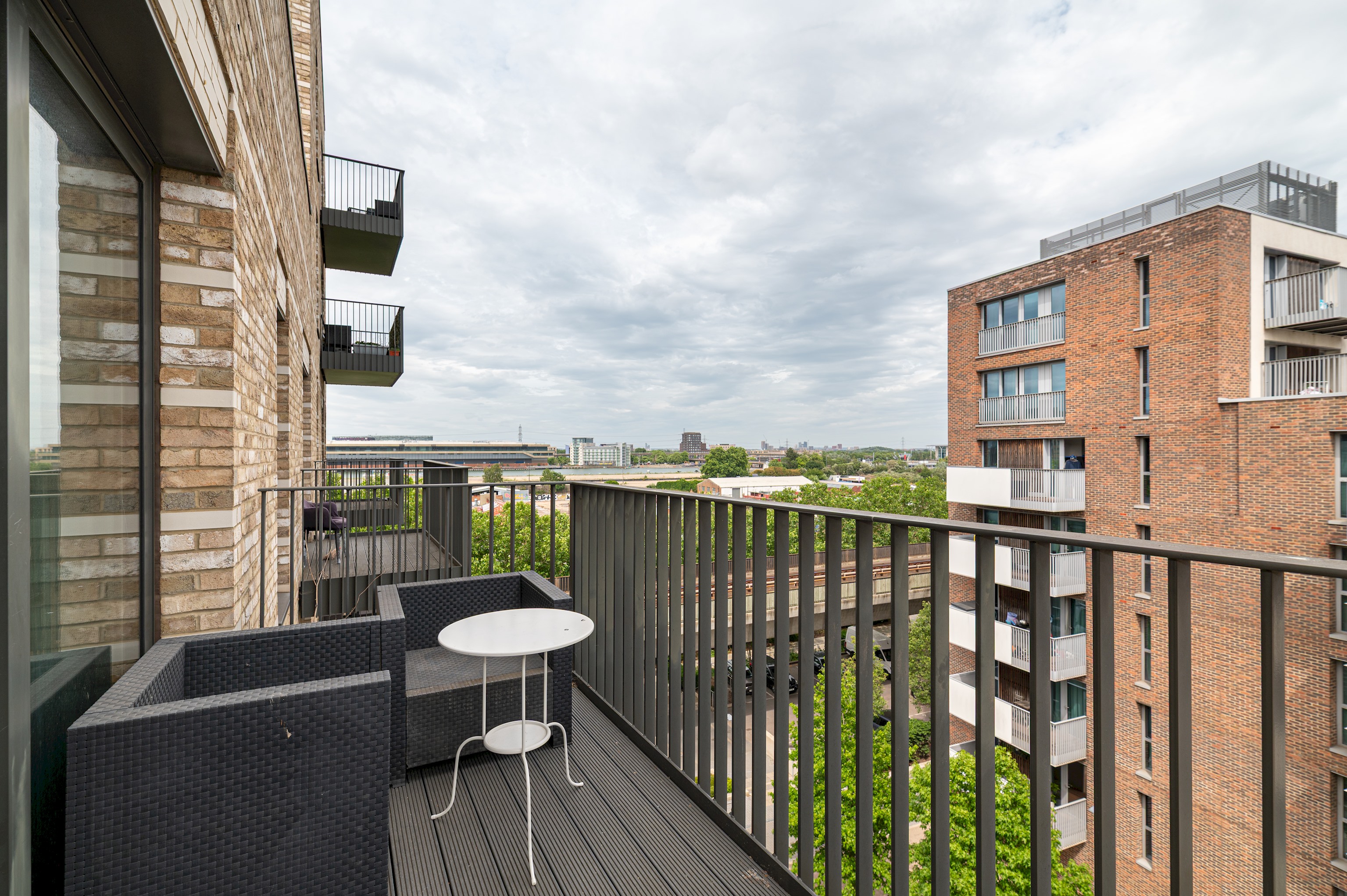 Modern 2BR flat with Balcony, in East London - Pass the Keys in Flat 172 Kingfisher Heights, 2 Bramwell Way, E16 2GR - Property image 38 - VivreStays
